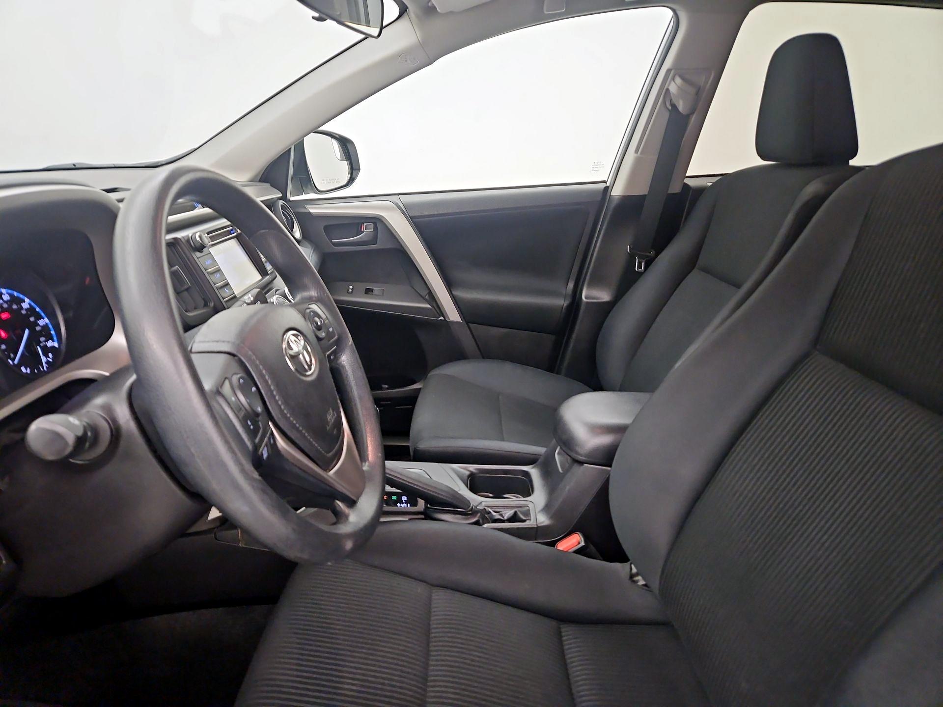 Thumbnail: 2017 Toyota RAV4 - 11