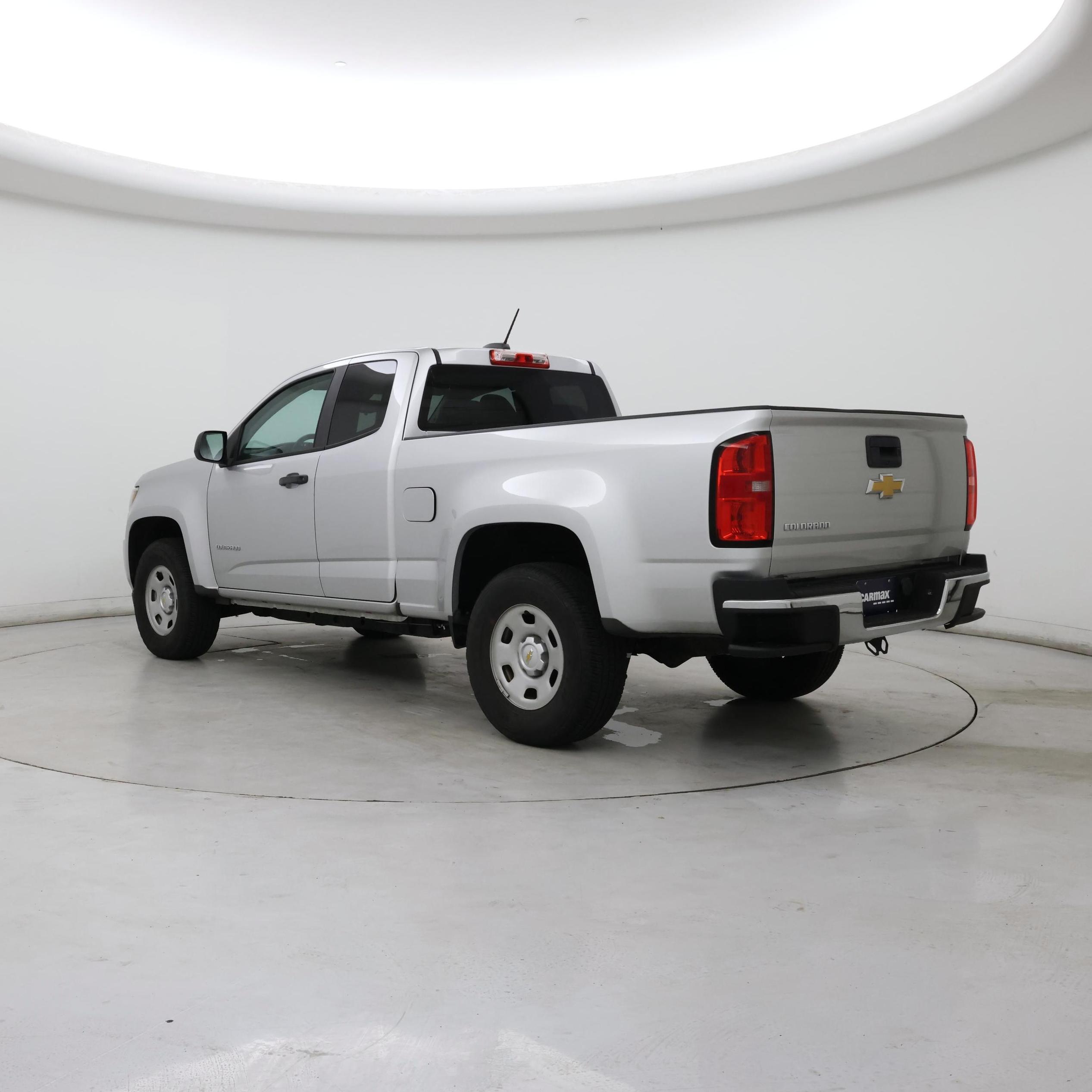 Thumbnail: 2017 Chevrolet Colorado - 2