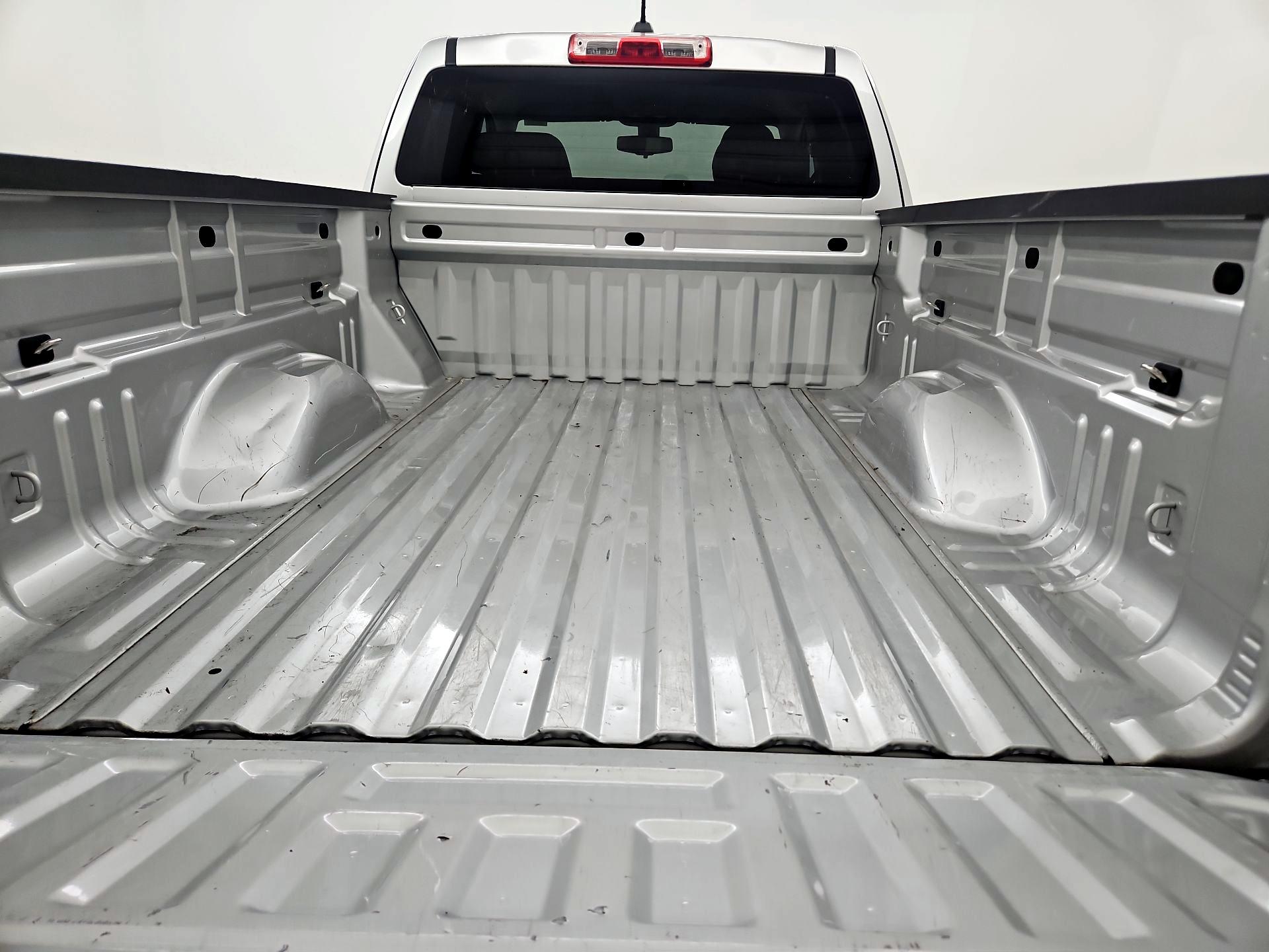 Thumbnail: 2017 Chevrolet Colorado - 20