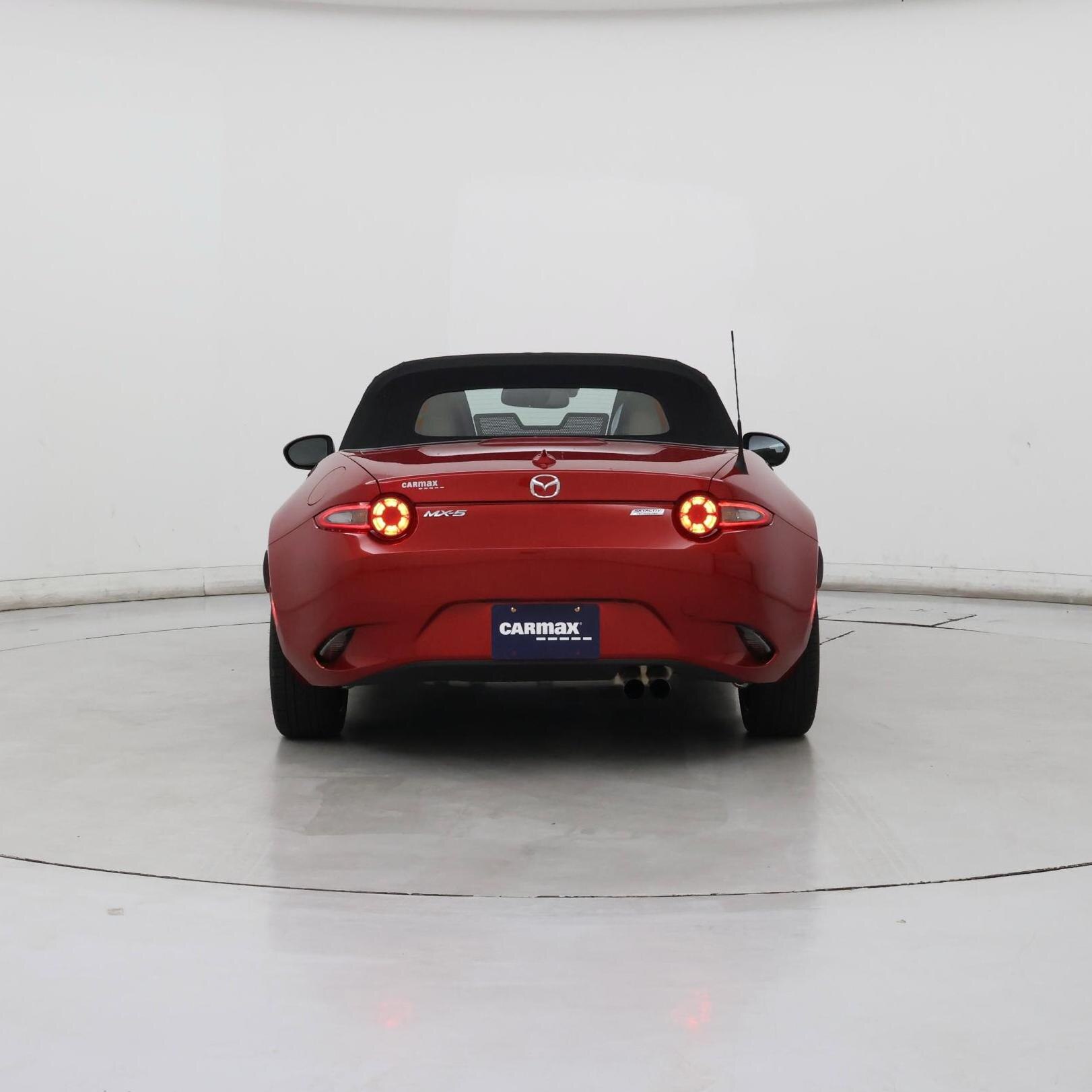 Thumbnail: 2016 Mazda MX-5 Miata - 6