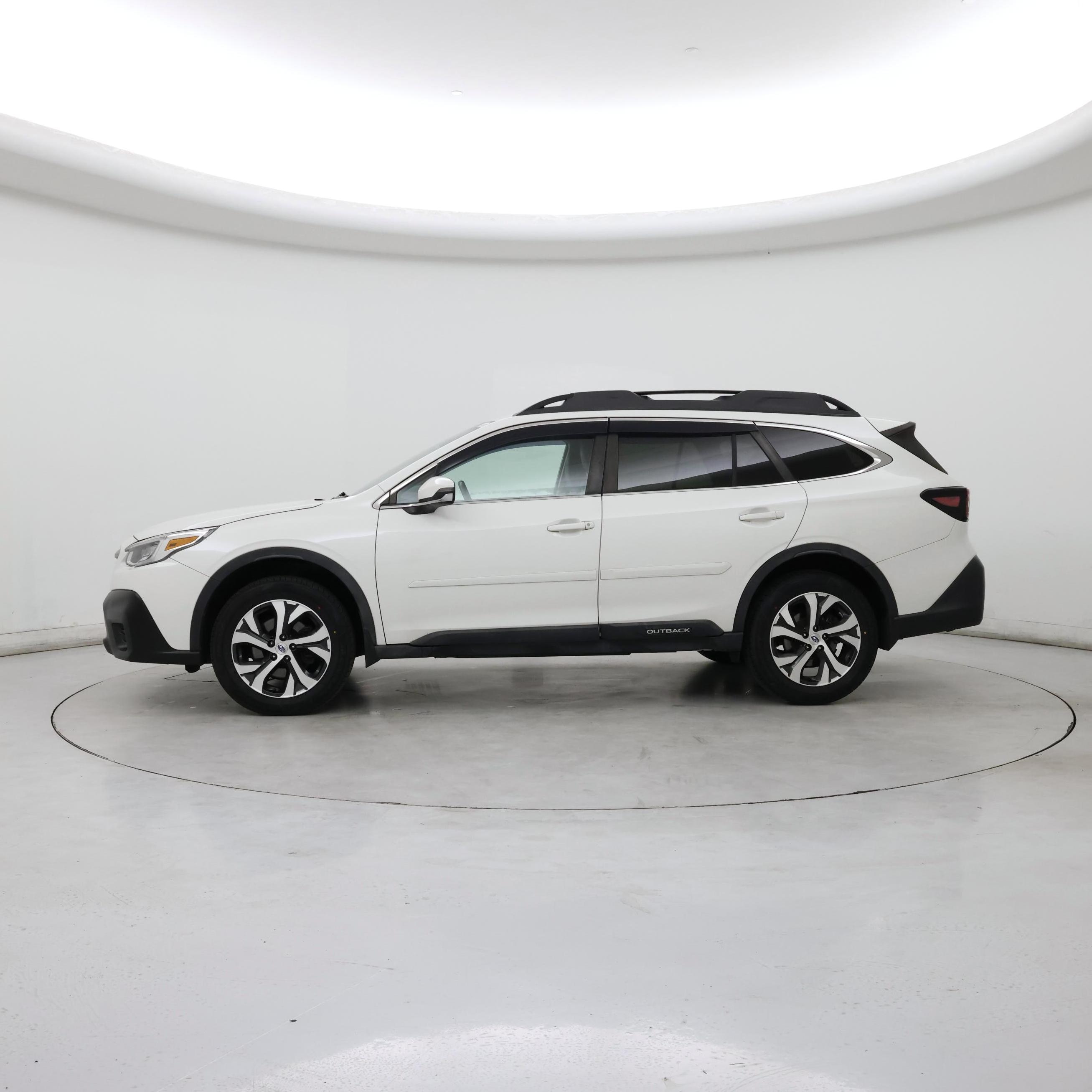 Thumbnail: 2021 Subaru Outback - 3