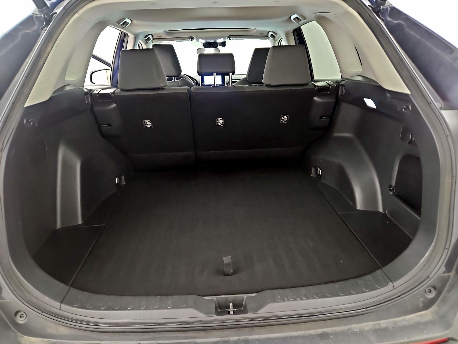 Thumbnail: 2024 Toyota RAV4 - 20