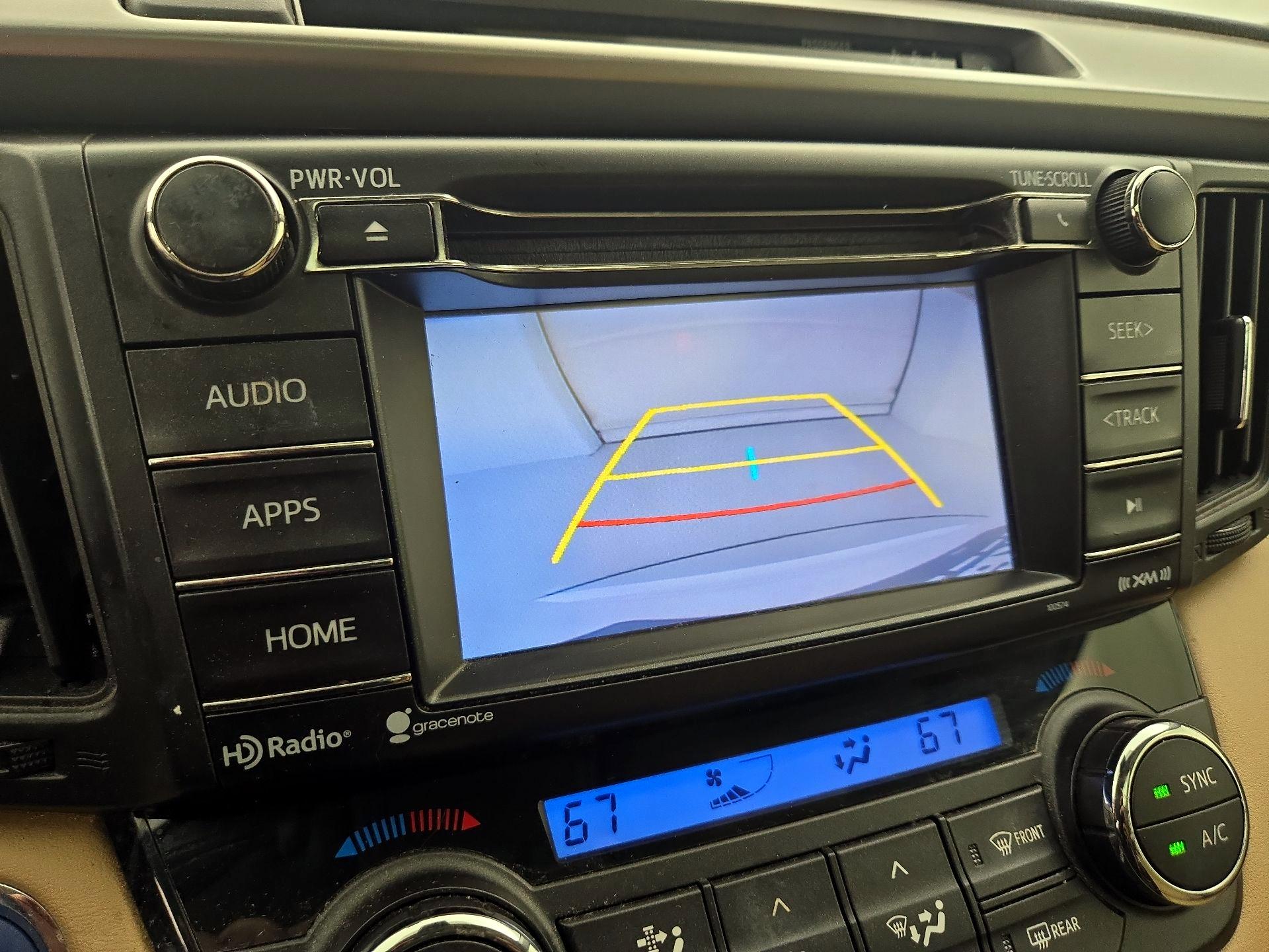 Thumbnail: 2018 Toyota RAV4 - 14