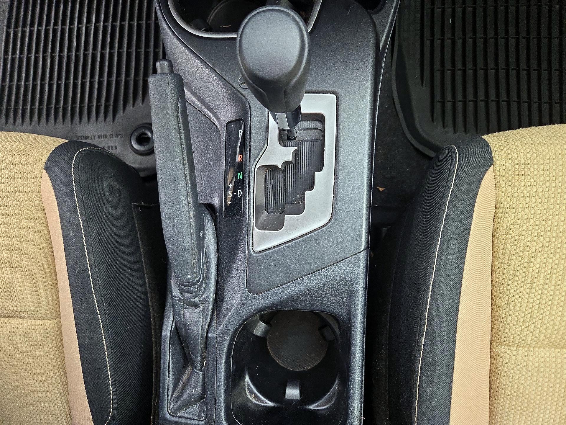 Thumbnail: 2018 Toyota RAV4 - 17