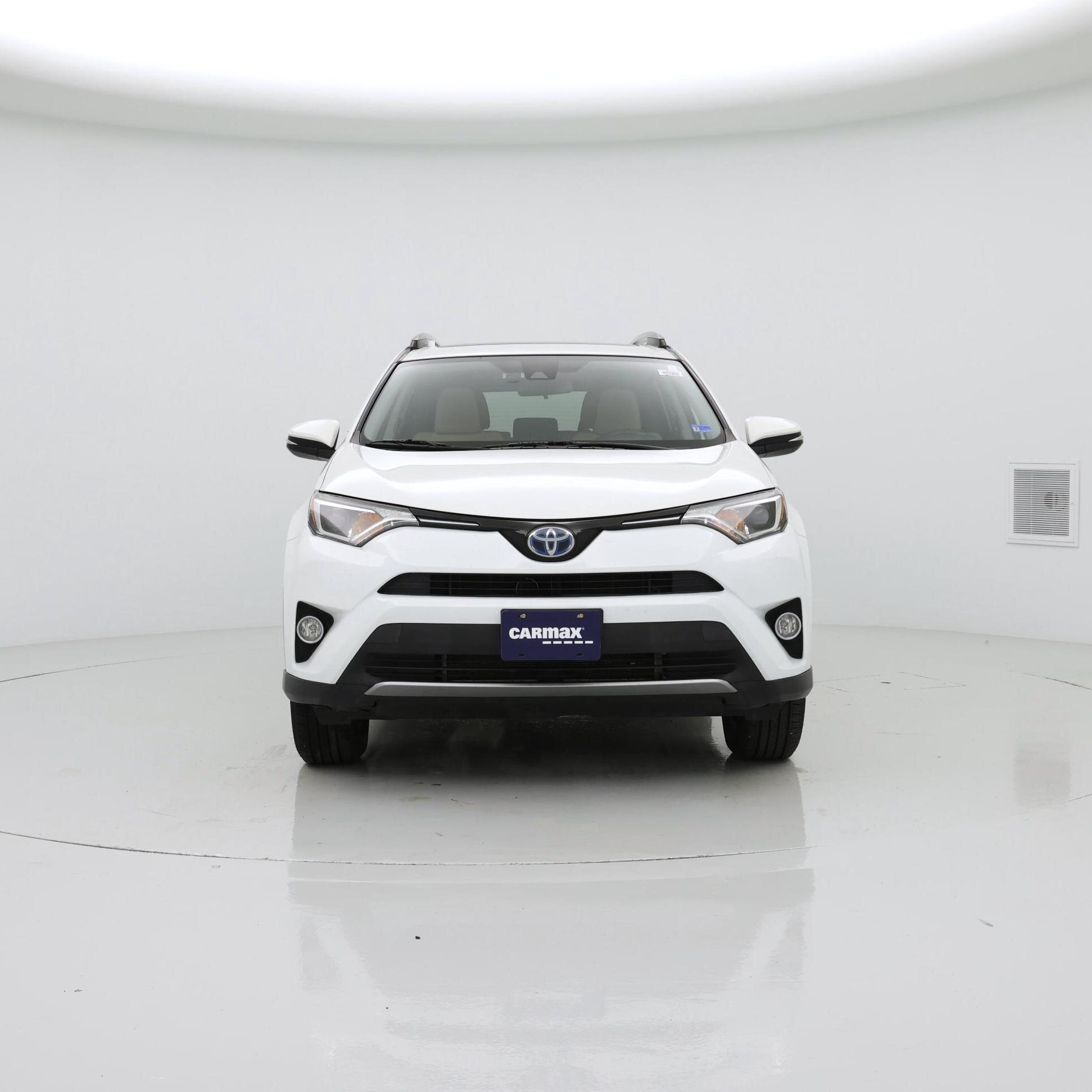 Thumbnail: 2018 Toyota RAV4 - 5