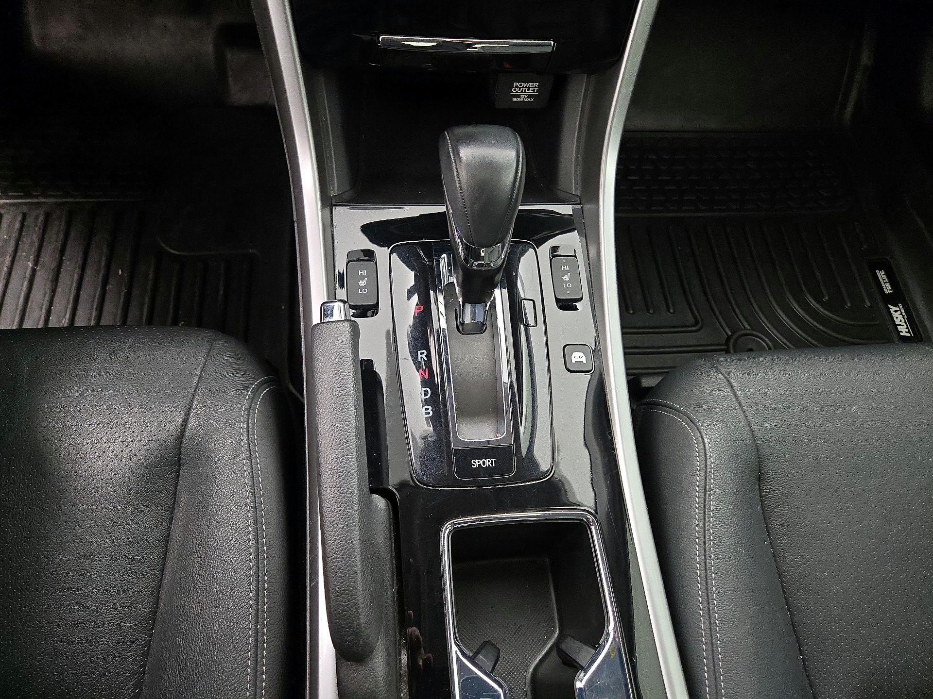 Thumbnail: 2017 Honda Accord - 17