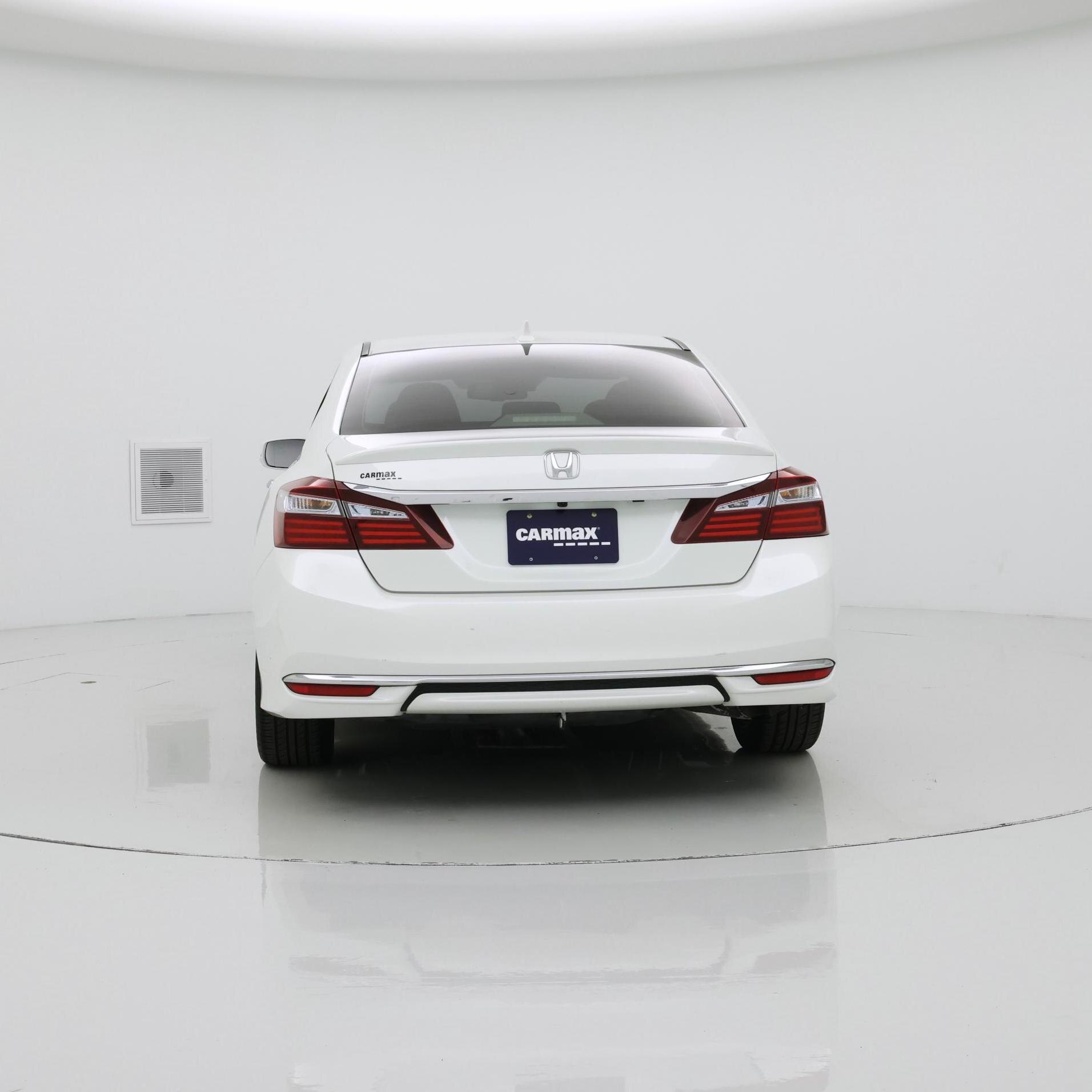 Thumbnail: 2017 Honda Accord - 6