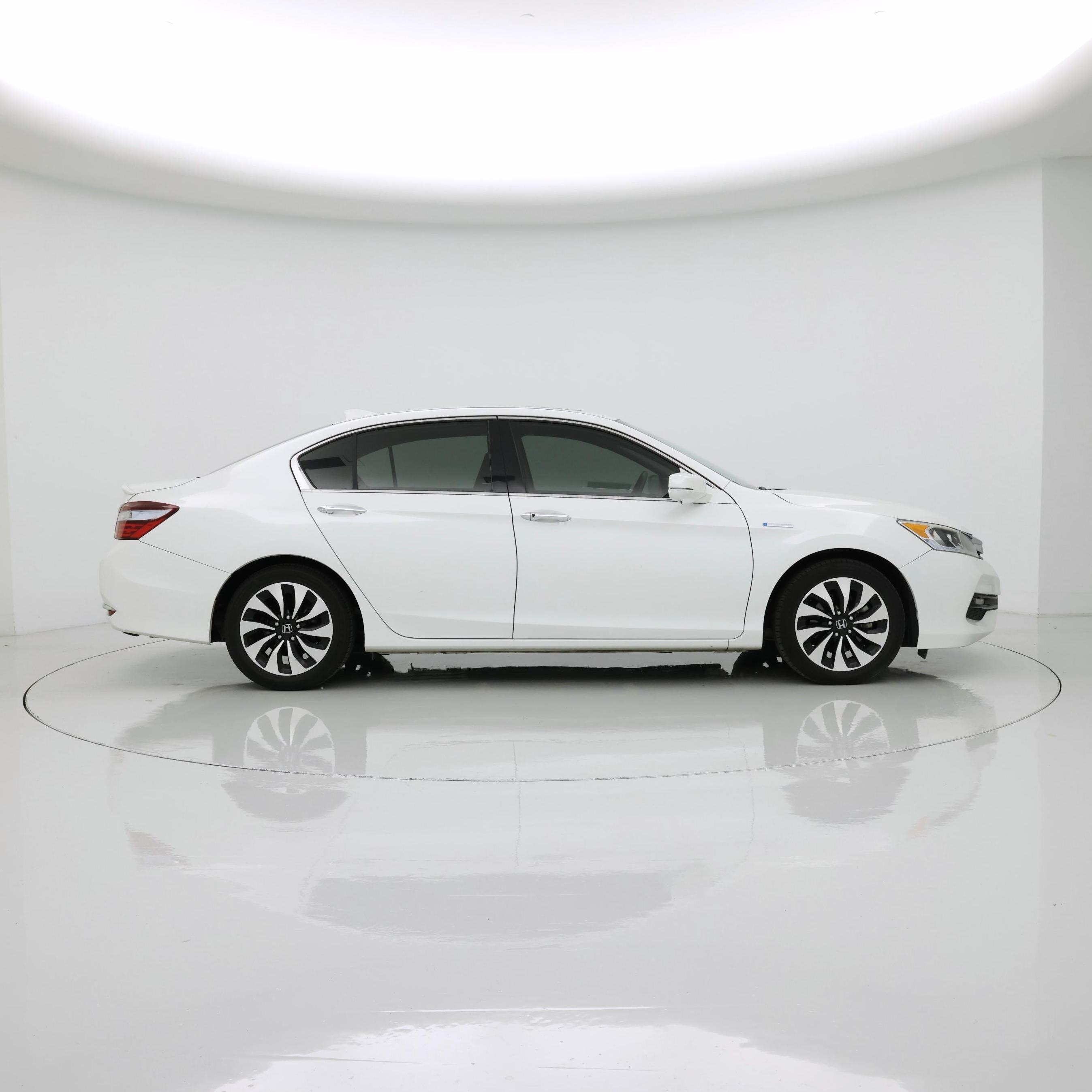 Thumbnail: 2017 Honda Accord - 7