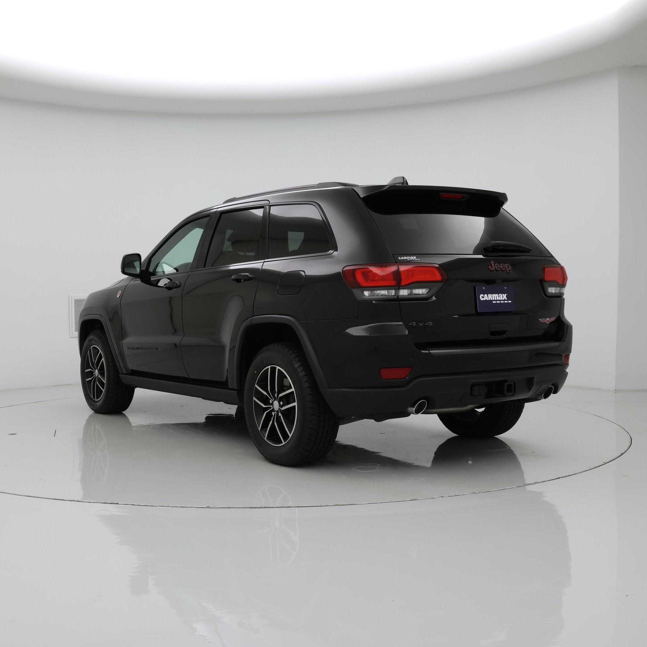 Thumbnail: 2018 Jeep Grand Cherokee - 2