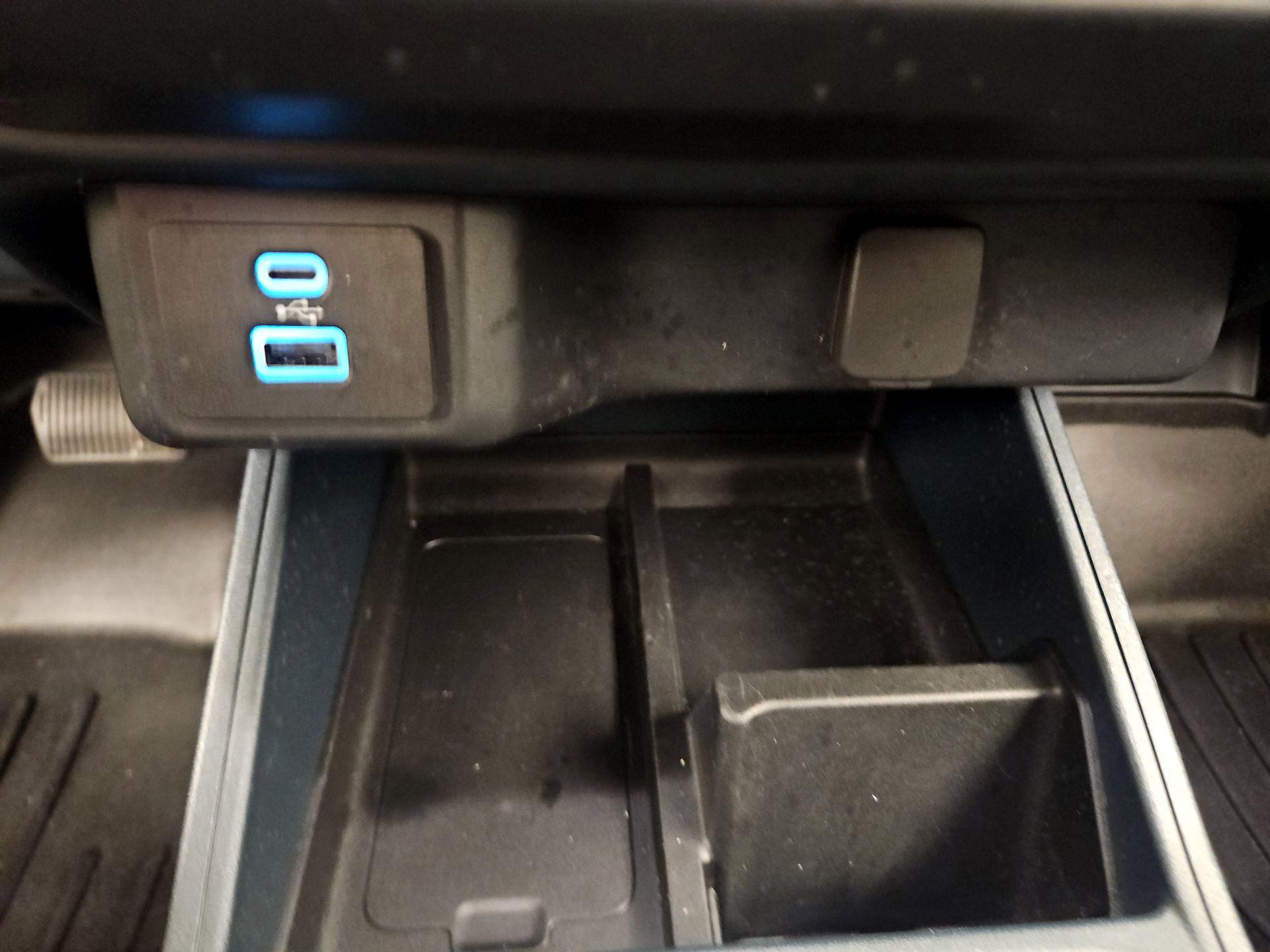 Thumbnail: 2022 Ford Maverick - 18