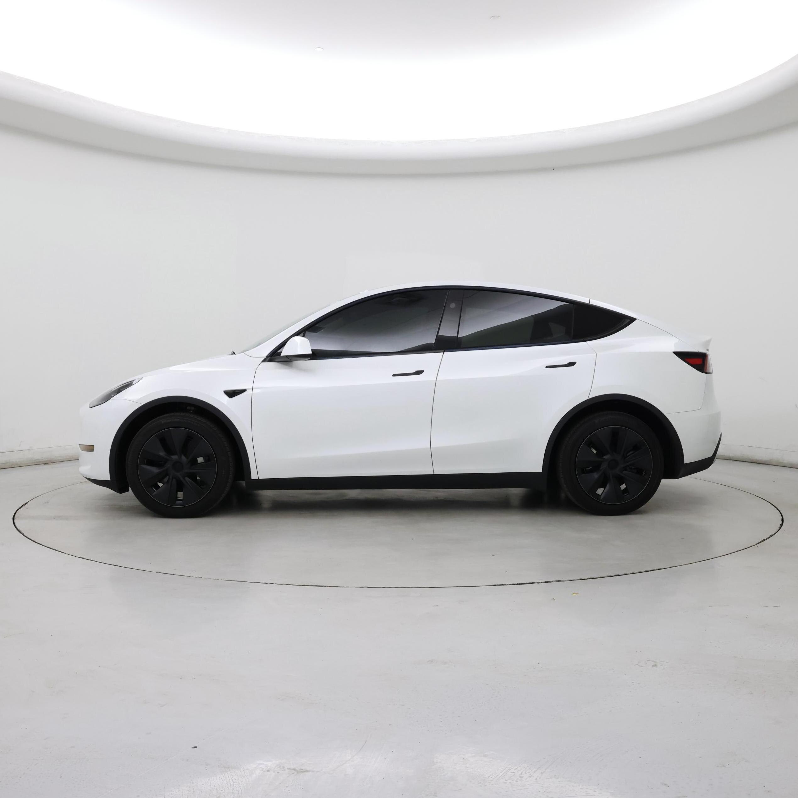 Thumbnail: 2025 Tesla Model Y - 3