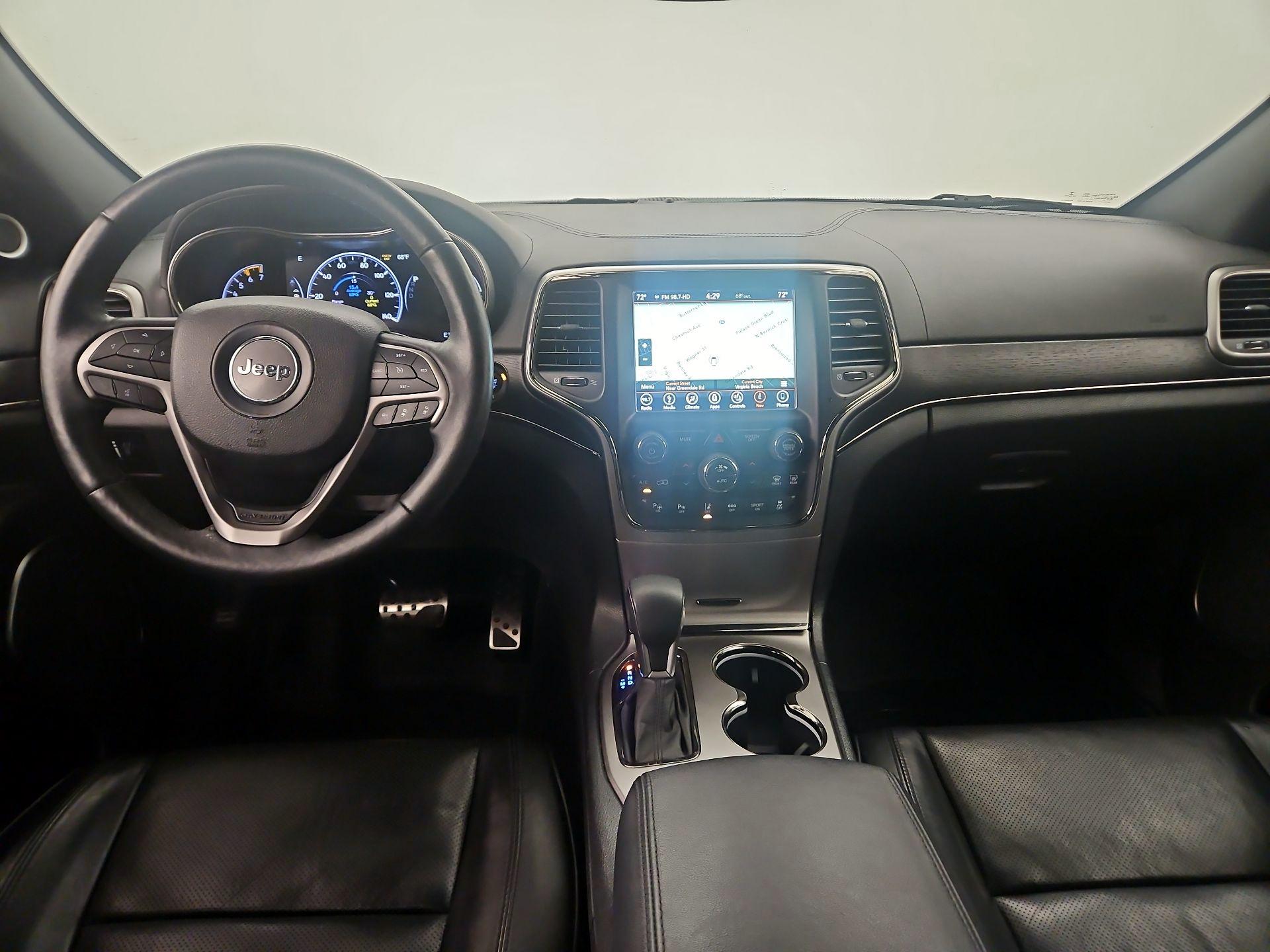 Thumbnail: 2018 Jeep Grand Cherokee - 9