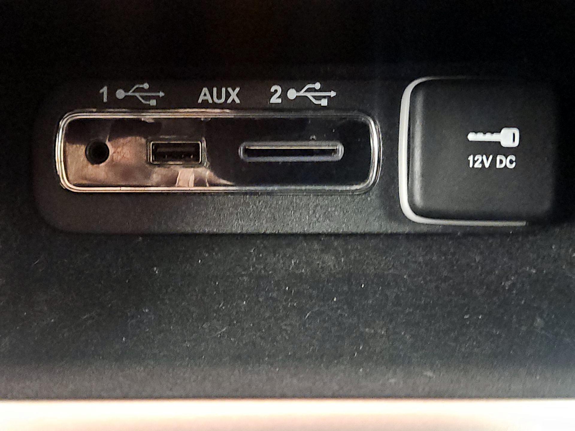 Thumbnail: 2018 Jeep Grand Cherokee - 19