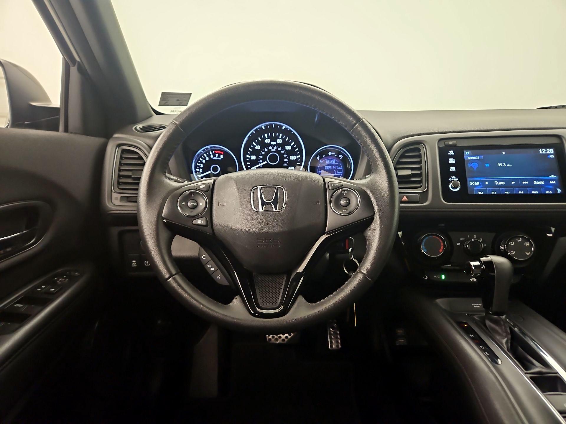 Thumbnail: 2021 Honda HR-V - 10