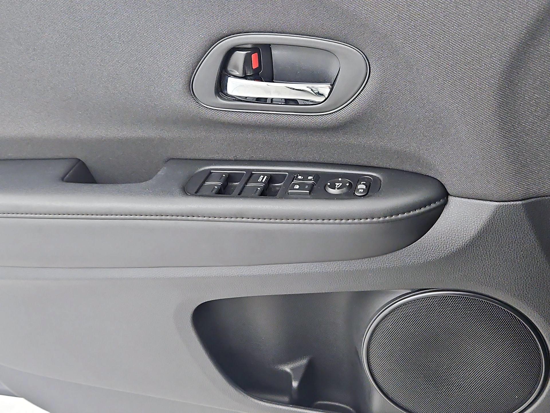 Thumbnail: 2021 Honda HR-V - 12