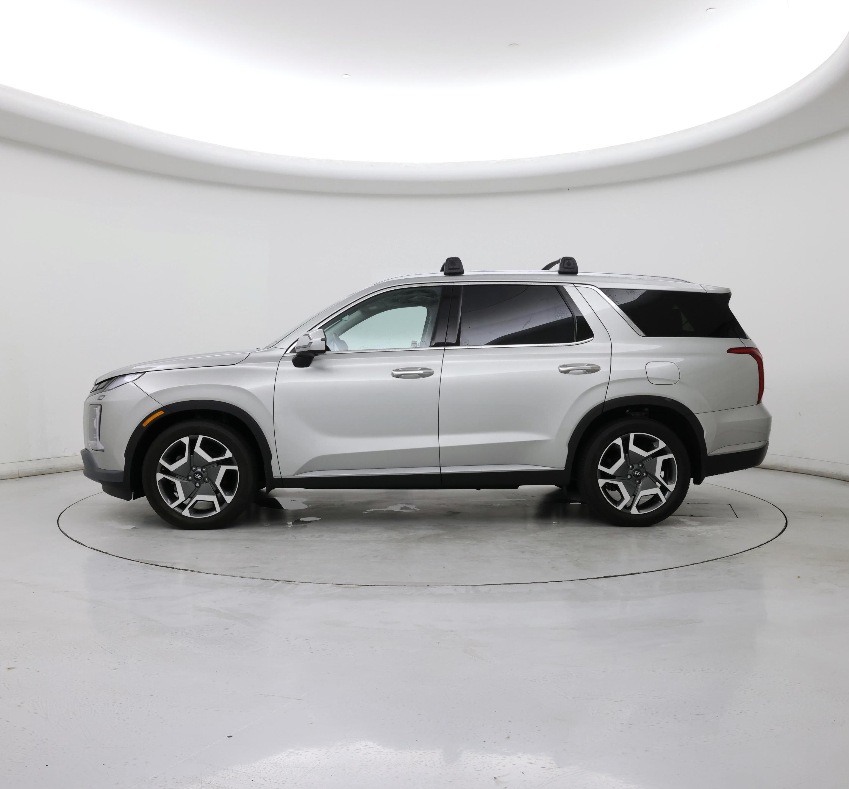 Thumbnail: 2023 Hyundai Palisade - 3