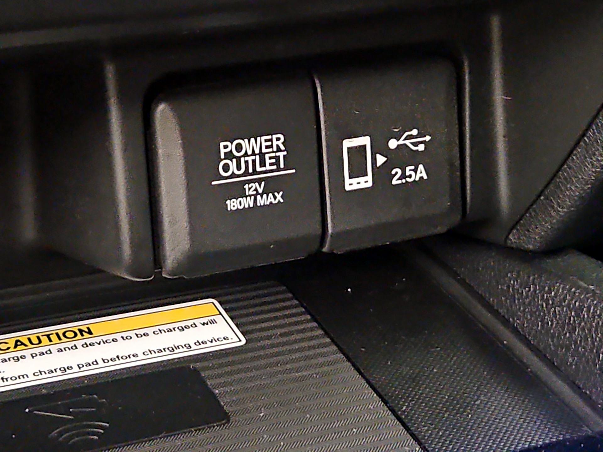 Thumbnail: 2019 Honda Pilot - 19