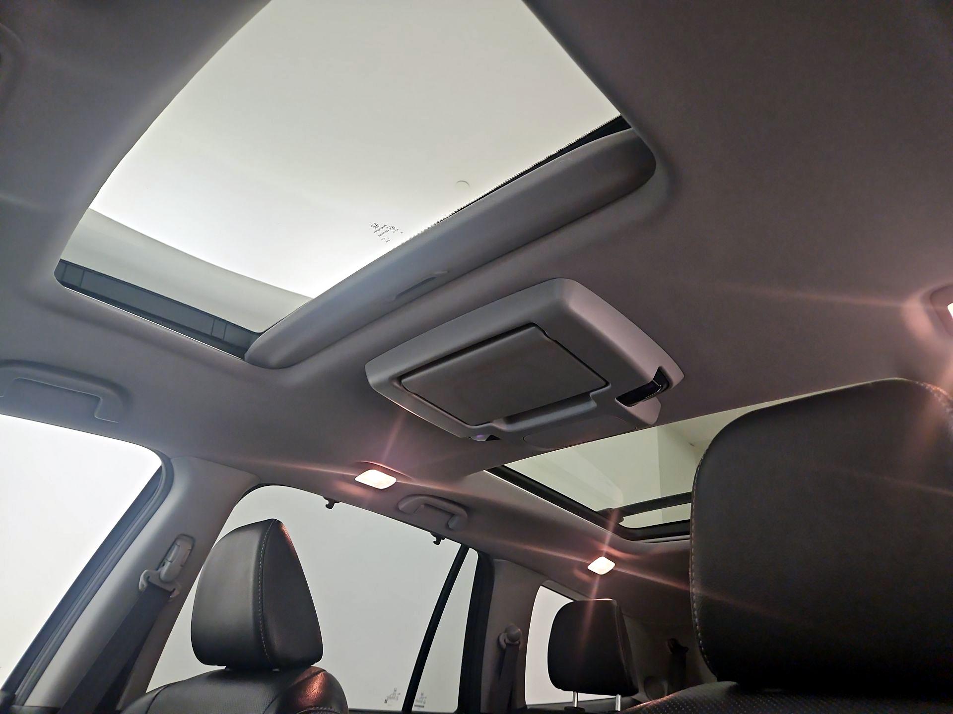 Thumbnail: 2019 Honda Pilot - 20