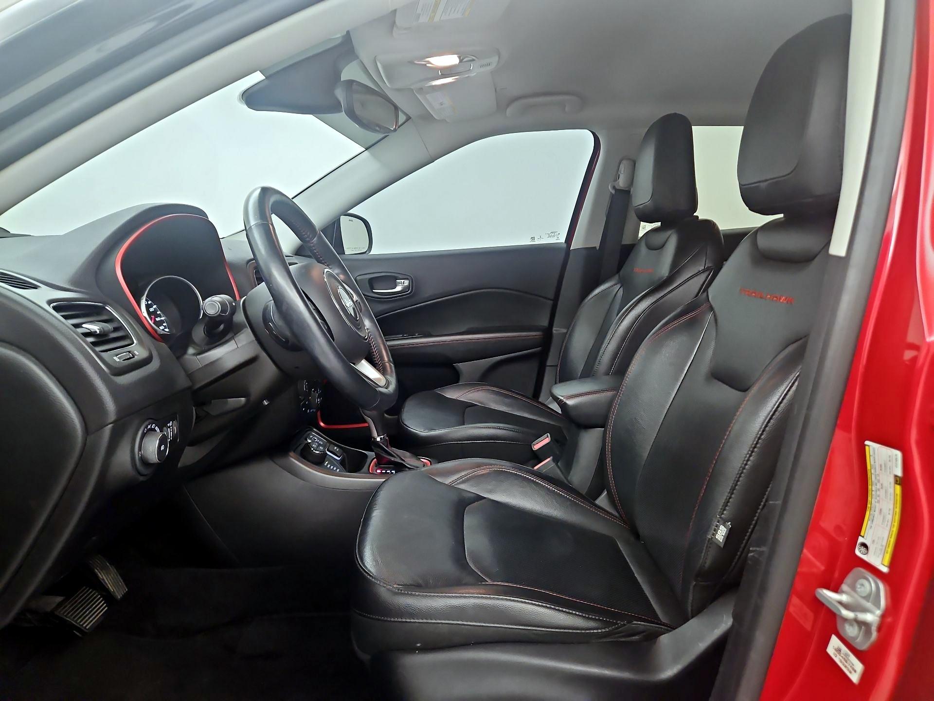 Thumbnail: 2018 Jeep Compass - 11