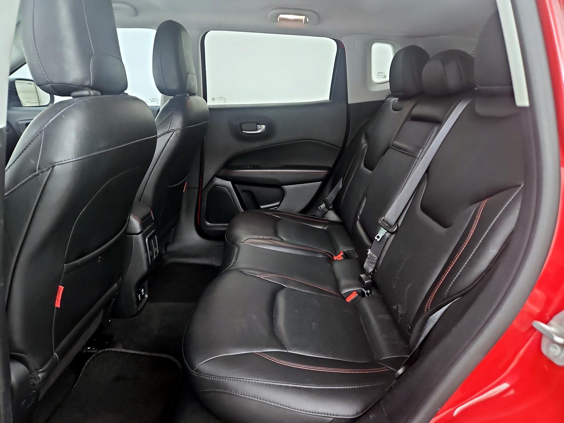 Thumbnail: 2018 Jeep Compass - 19