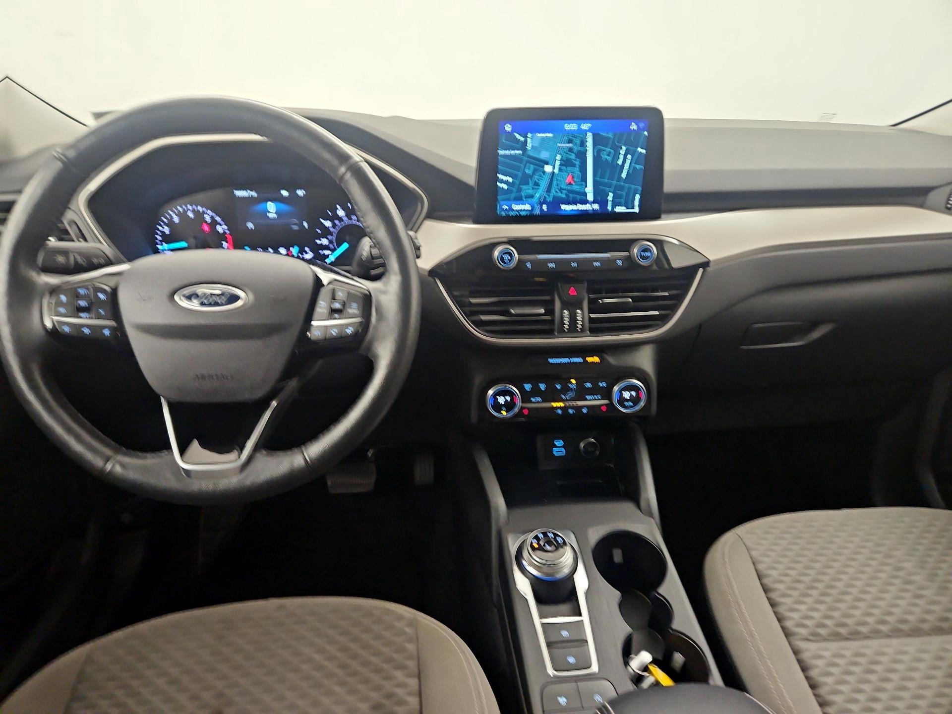 Thumbnail: 2021 Ford Escape - 9