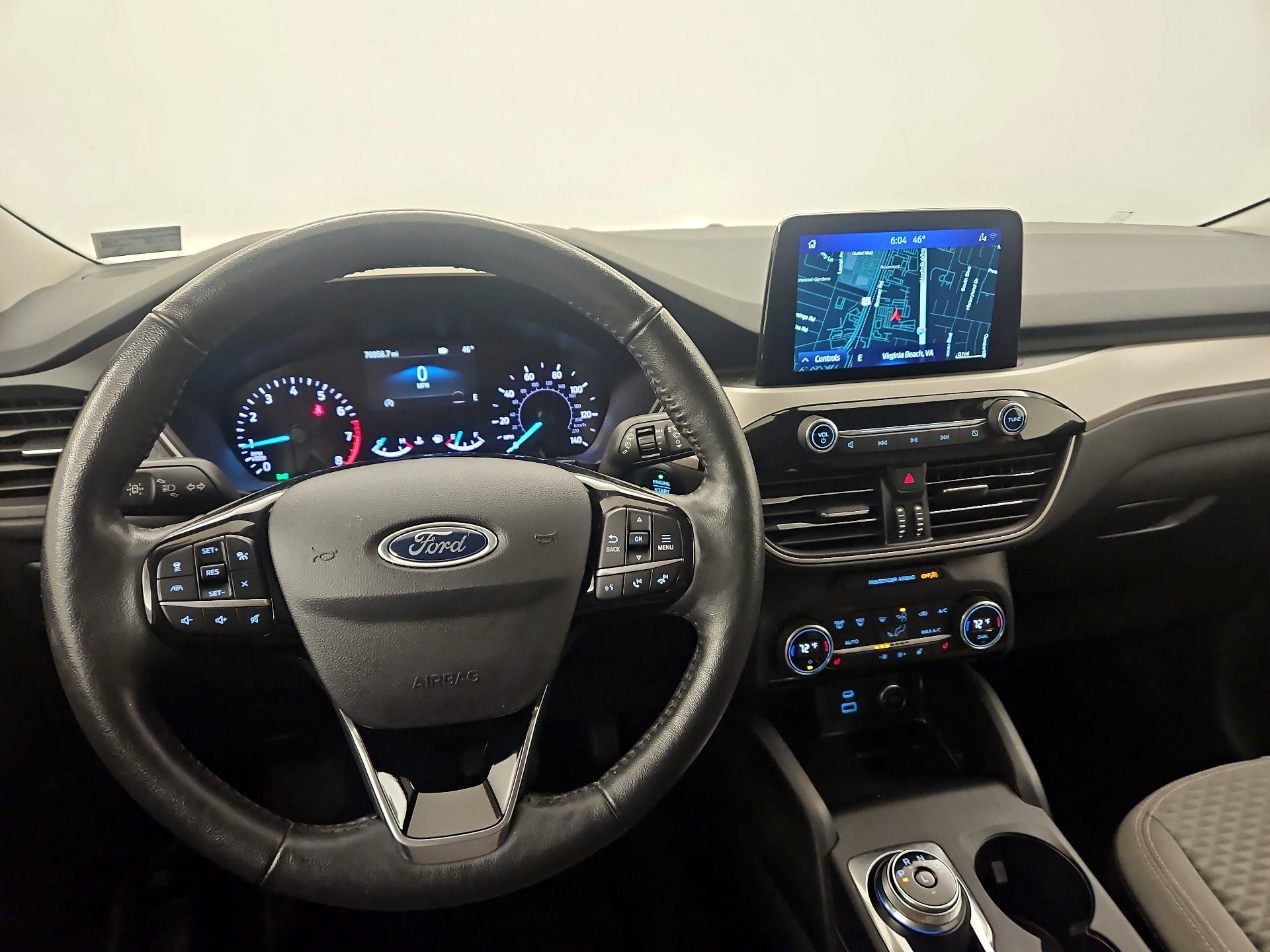 Thumbnail: 2021 Ford Escape - 10