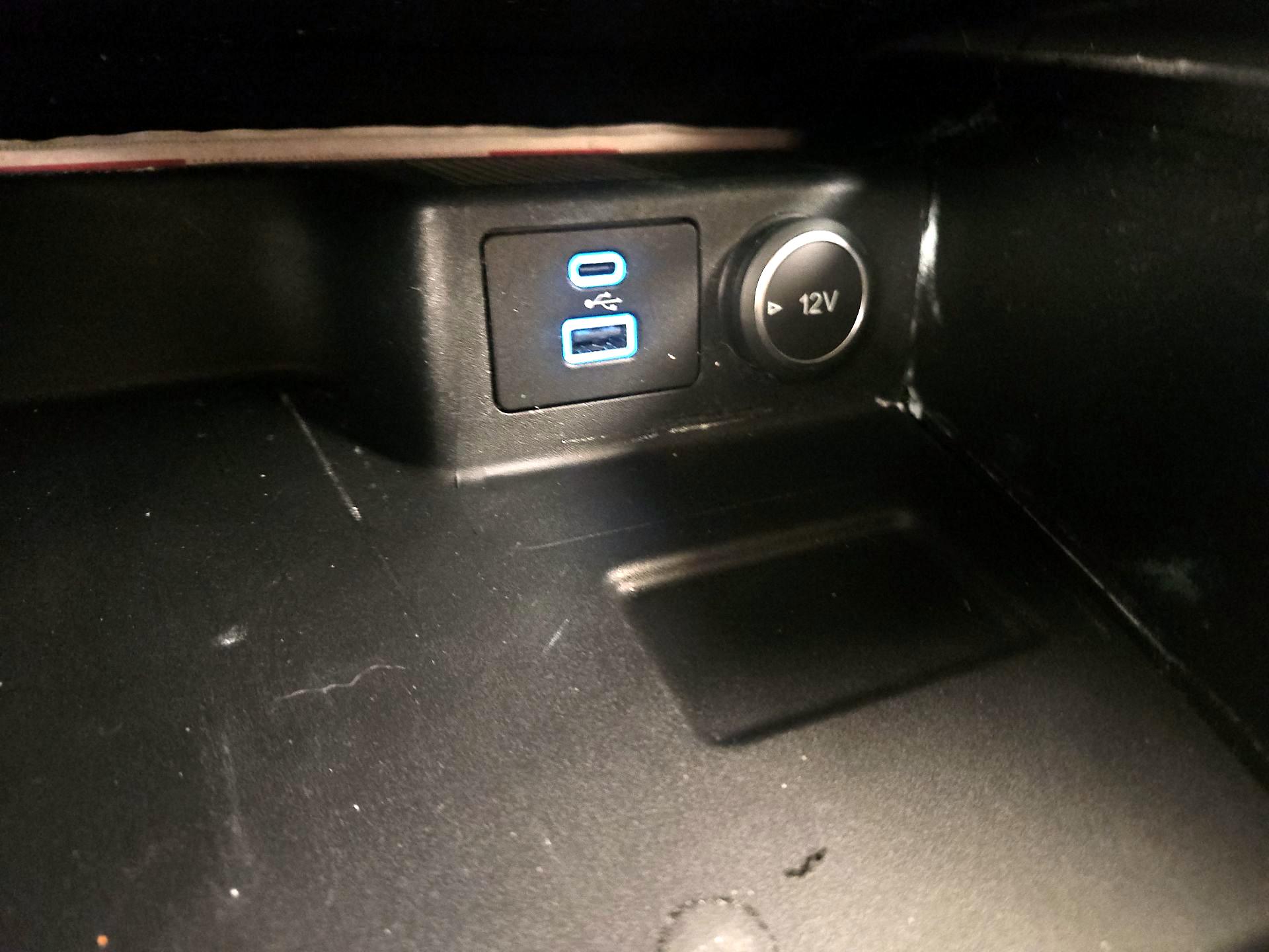 Thumbnail: 2021 Ford Escape - 16