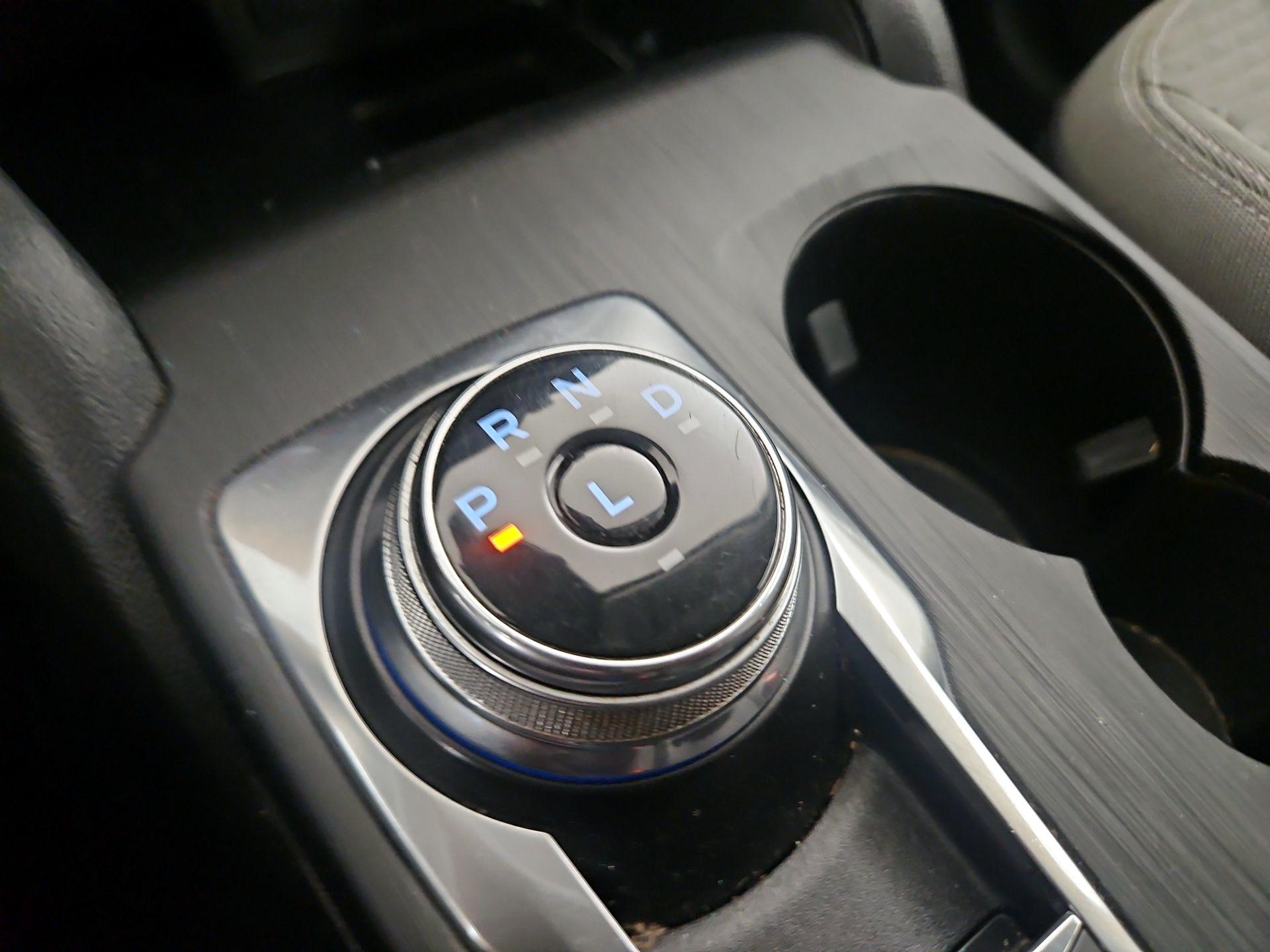 Thumbnail: 2021 Ford Escape - 18