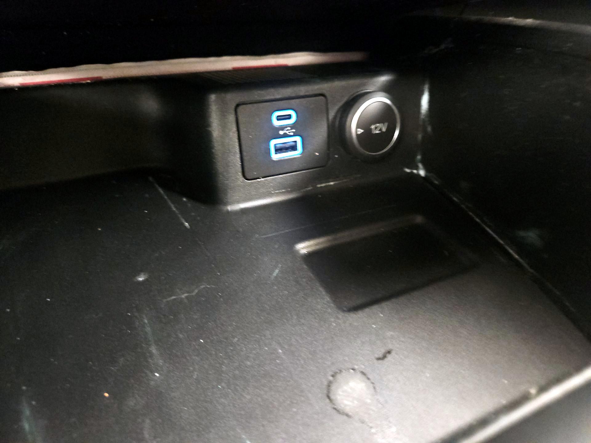 Thumbnail: 2021 Ford Escape - 19