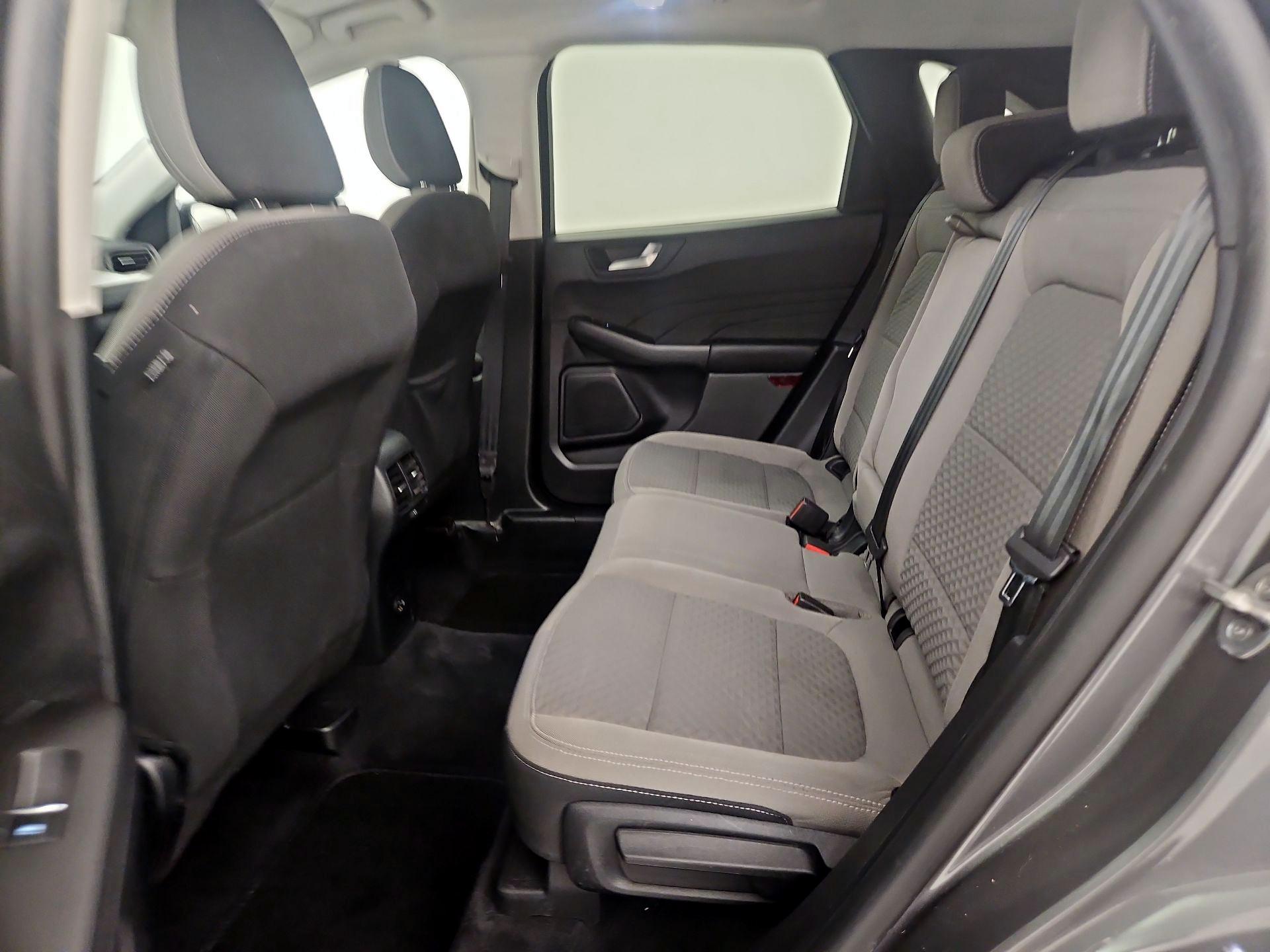 Thumbnail: 2021 Ford Escape - 20