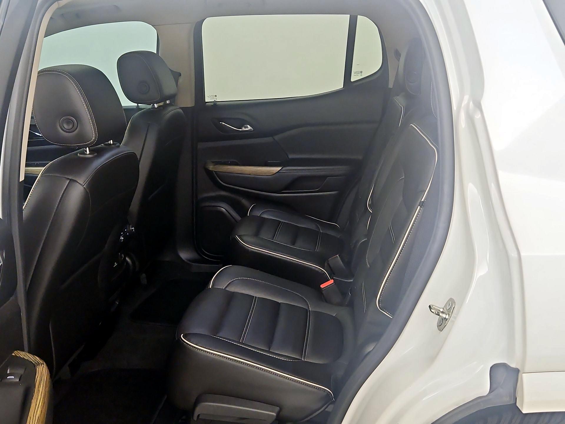 Thumbnail: 2018 GMC Acadia - 20