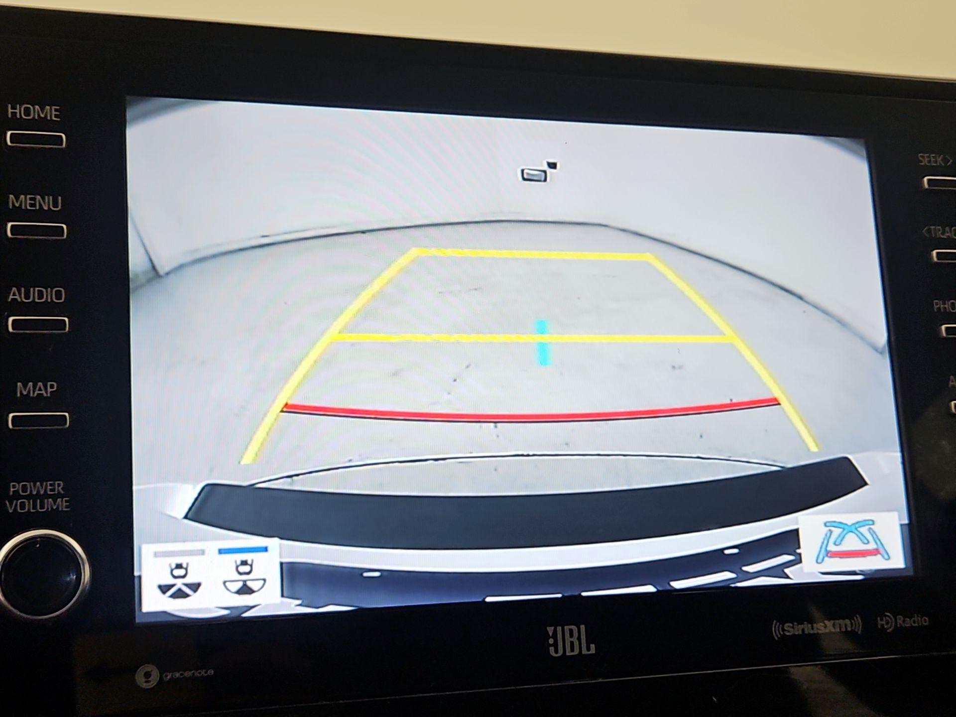 Thumbnail: 2021 Toyota Camry - 14