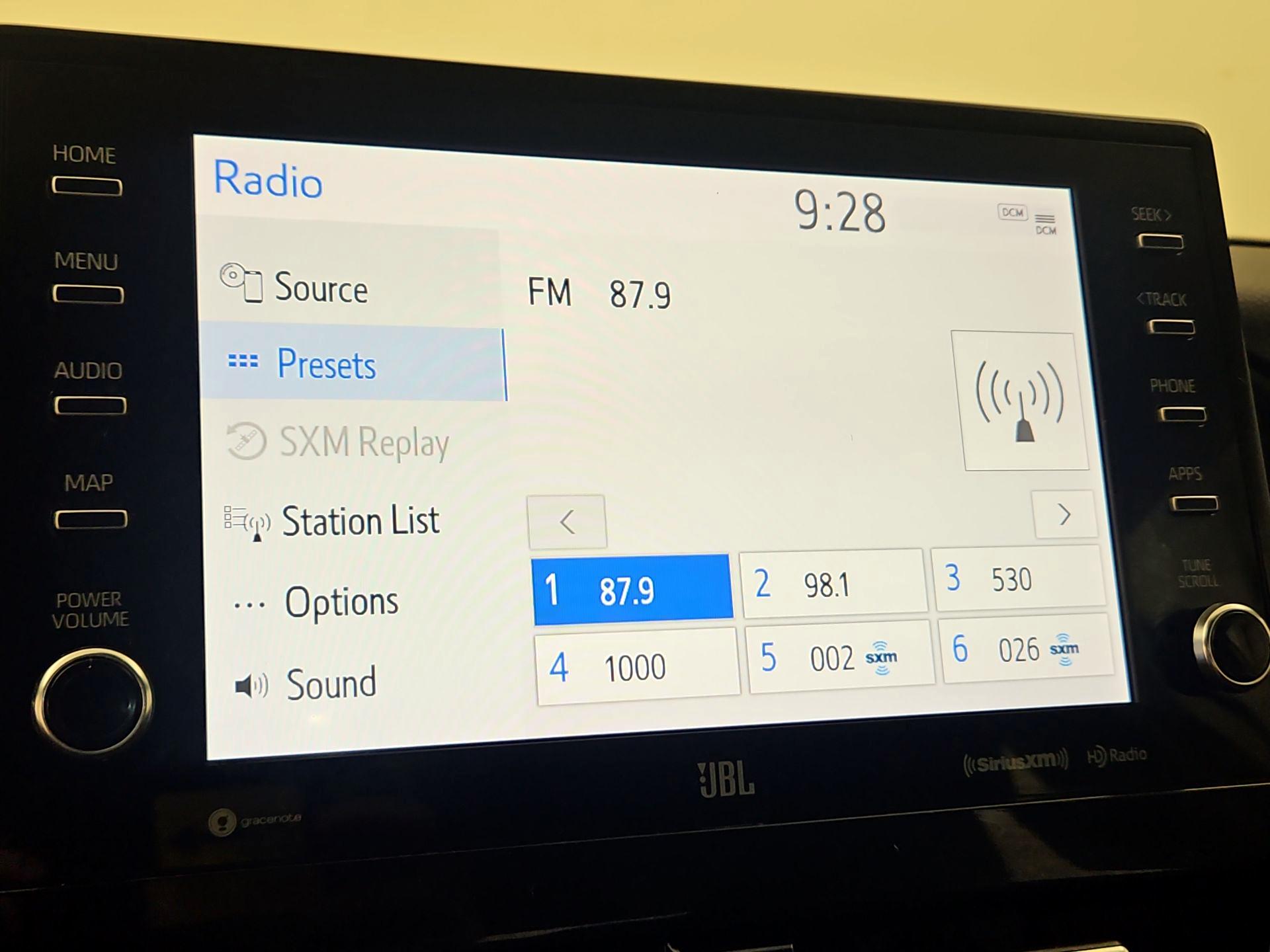 Thumbnail: 2021 Toyota Camry - 15