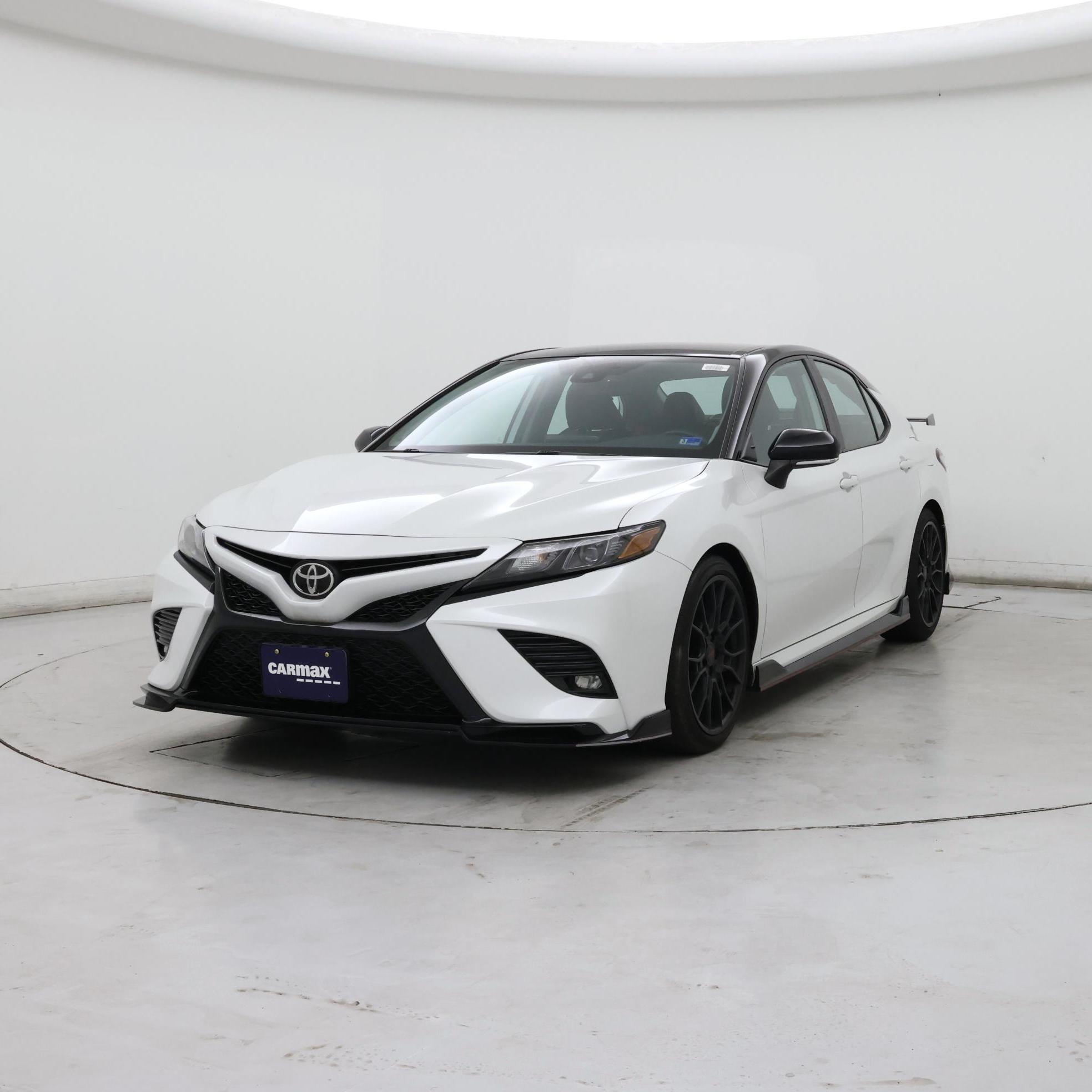 Thumbnail: 2021 Toyota Camry - 4