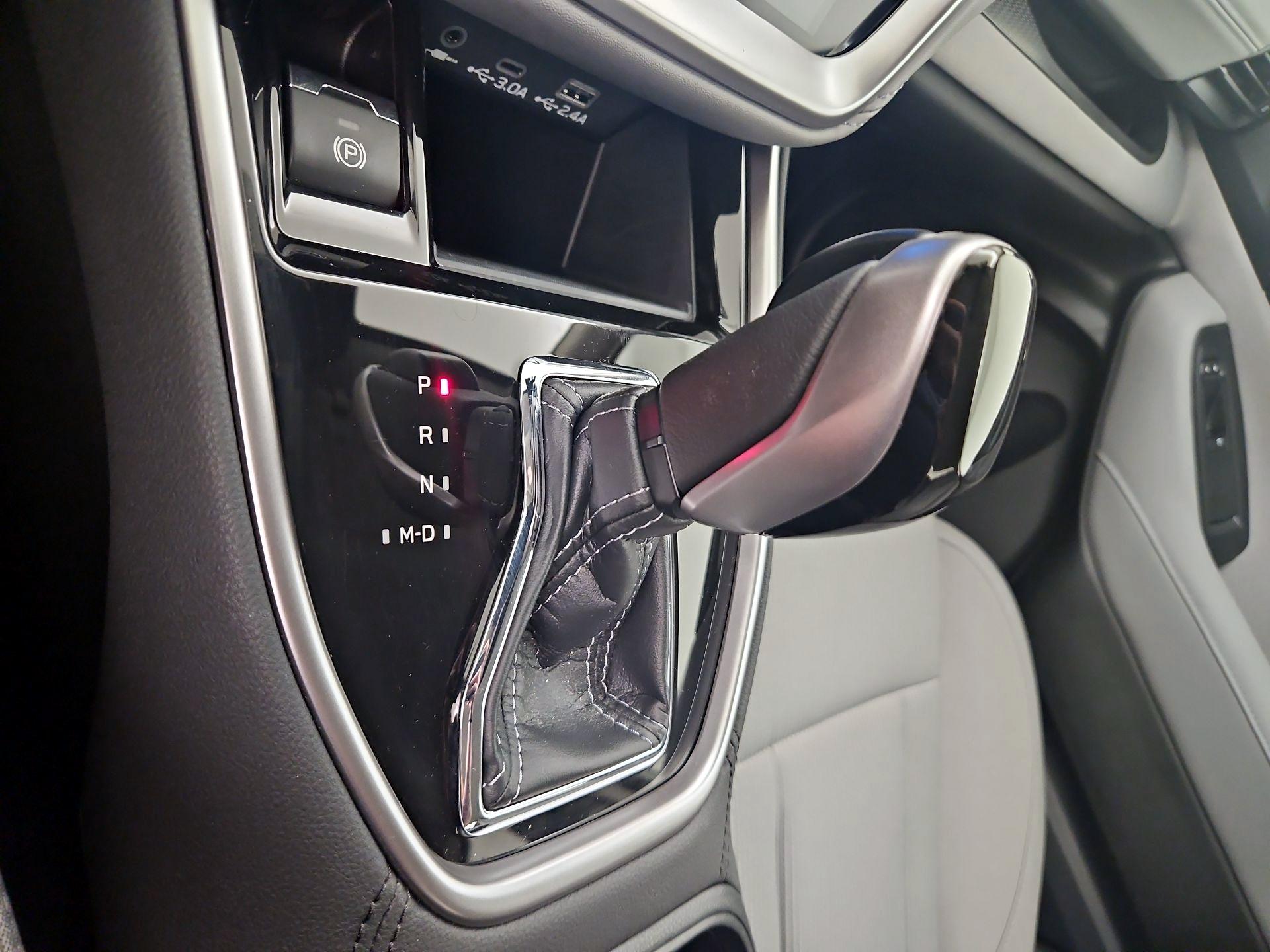 Thumbnail: 2025 Subaru Legacy - 17