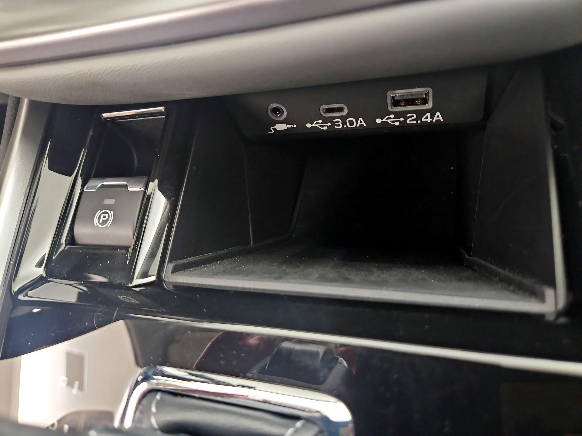 Thumbnail: 2025 Subaru Legacy - 18