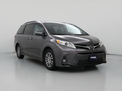 2019 Toyota Sienna XLE