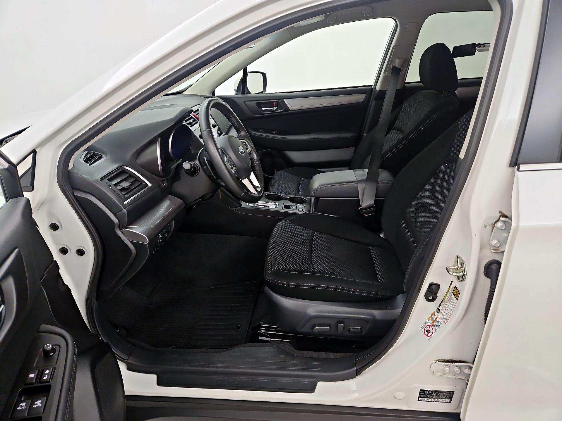 Thumbnail: 2017 Subaru Outback - 11