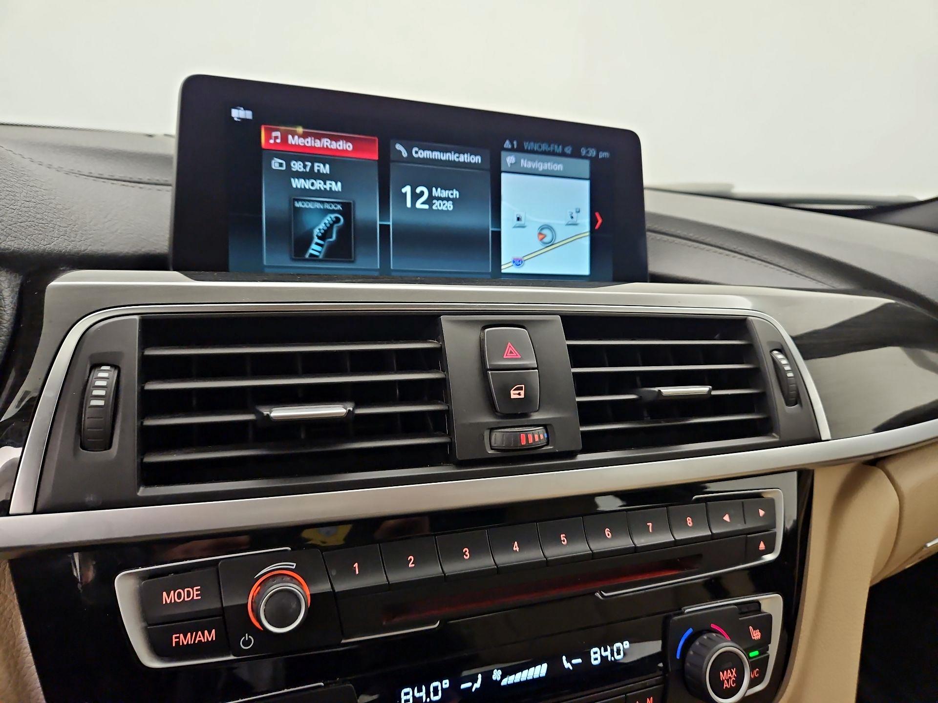 Thumbnail: 2018 BMW 3 Series - 15