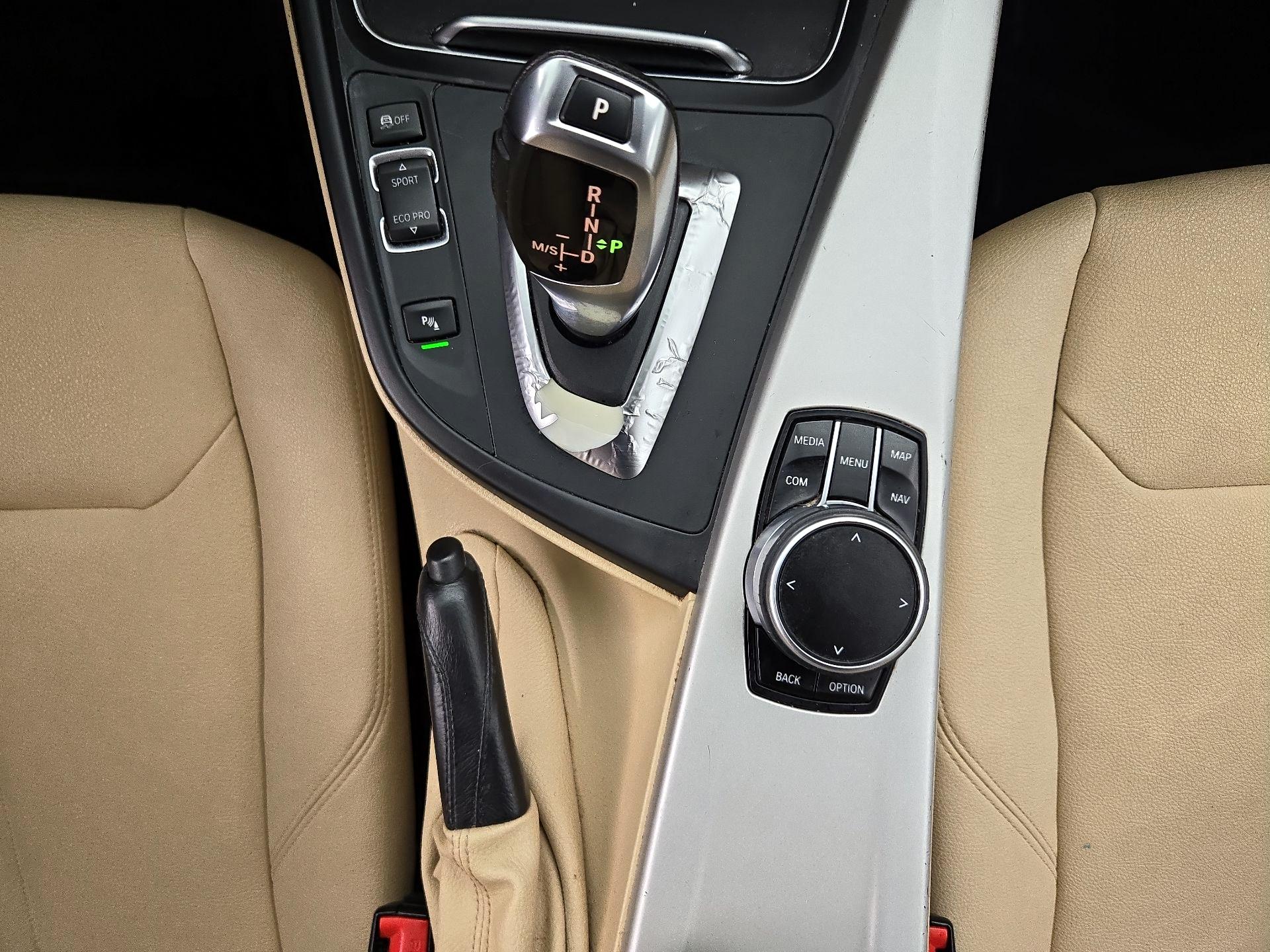 Thumbnail: 2018 BMW 3 Series - 18