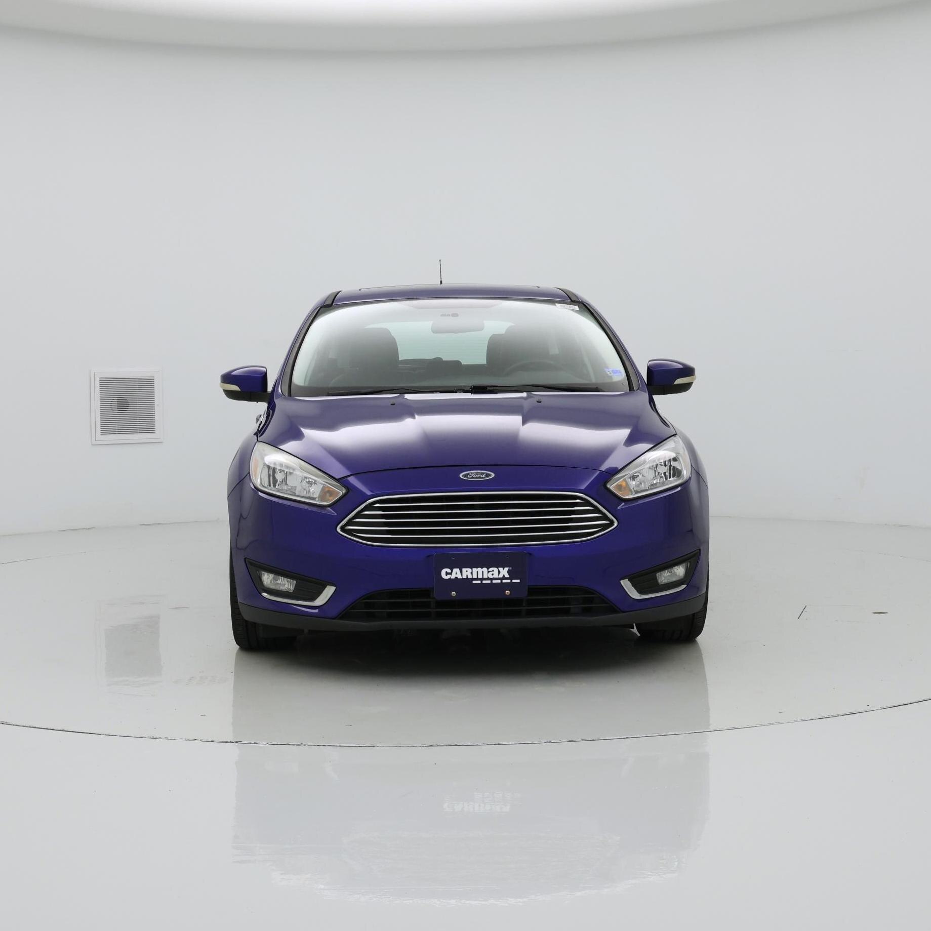 Thumbnail: 2015 Ford Focus - 5