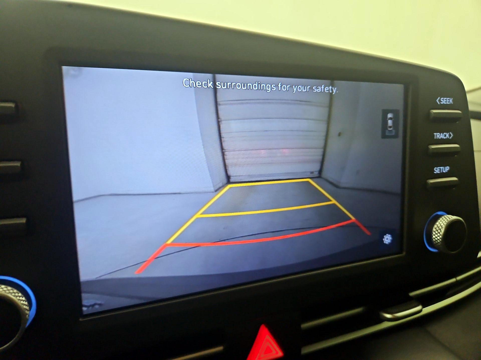 Thumbnail: 2022 Hyundai Elantra - 14