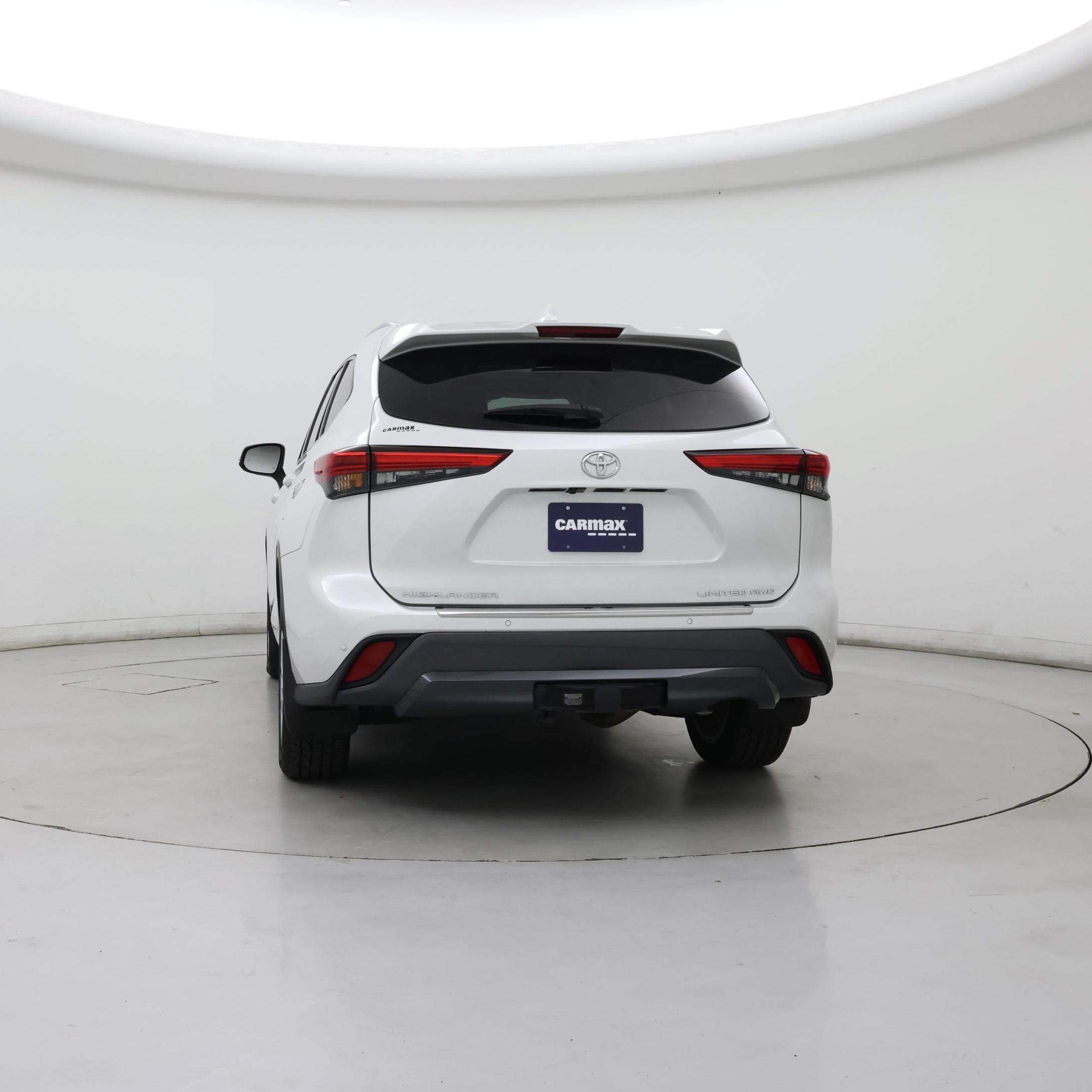 Thumbnail: 2022 Toyota Highlander - 6