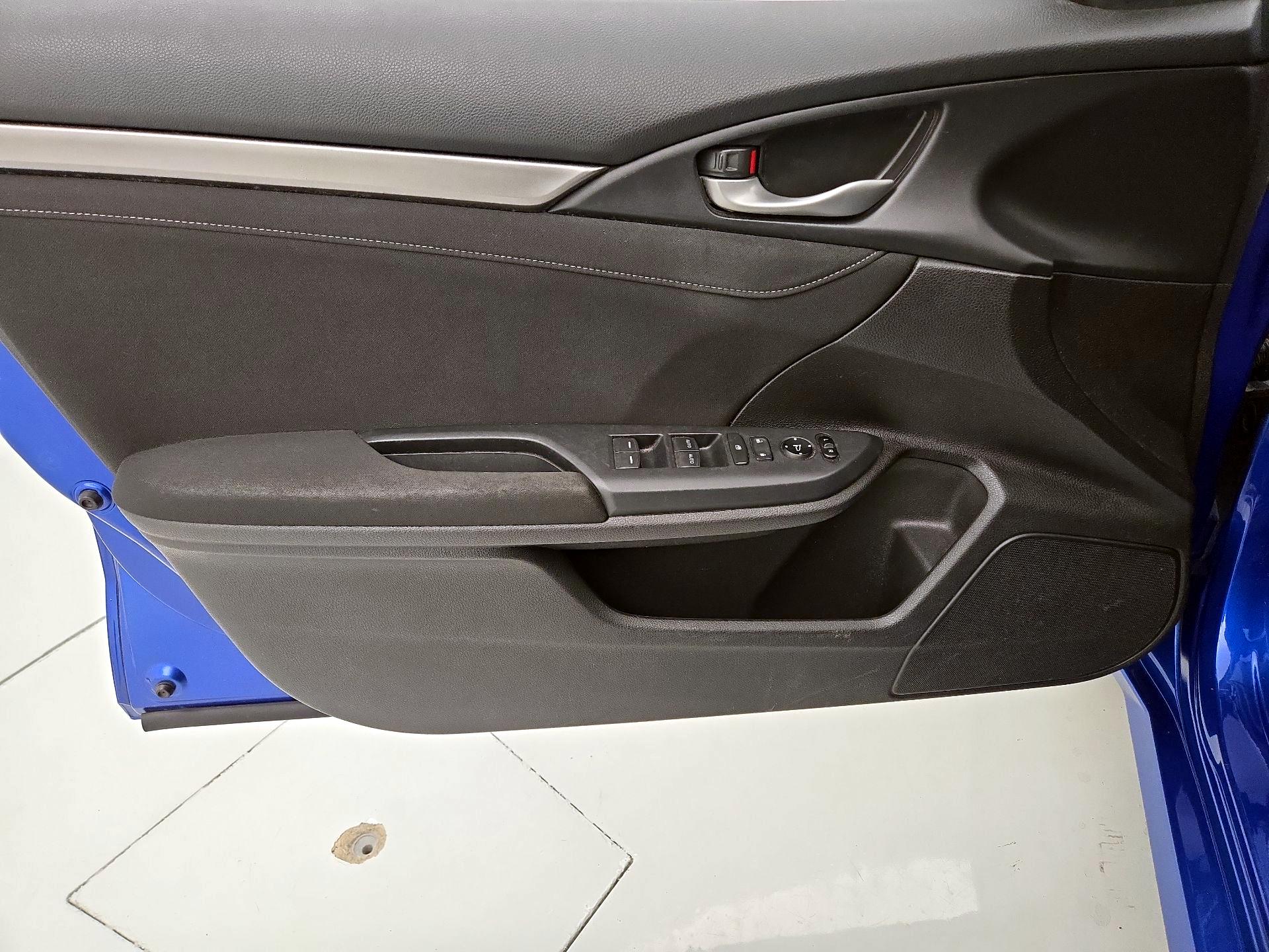 Thumbnail: 2020 Honda Civic - 12