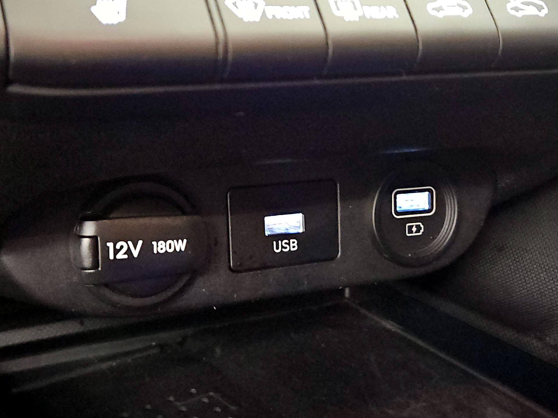 Thumbnail: 2023 Hyundai Elantra - 19