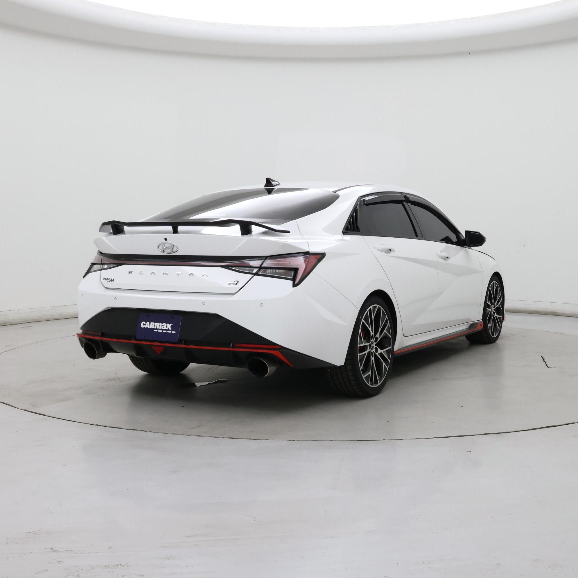 Thumbnail: 2023 Hyundai Elantra - 8