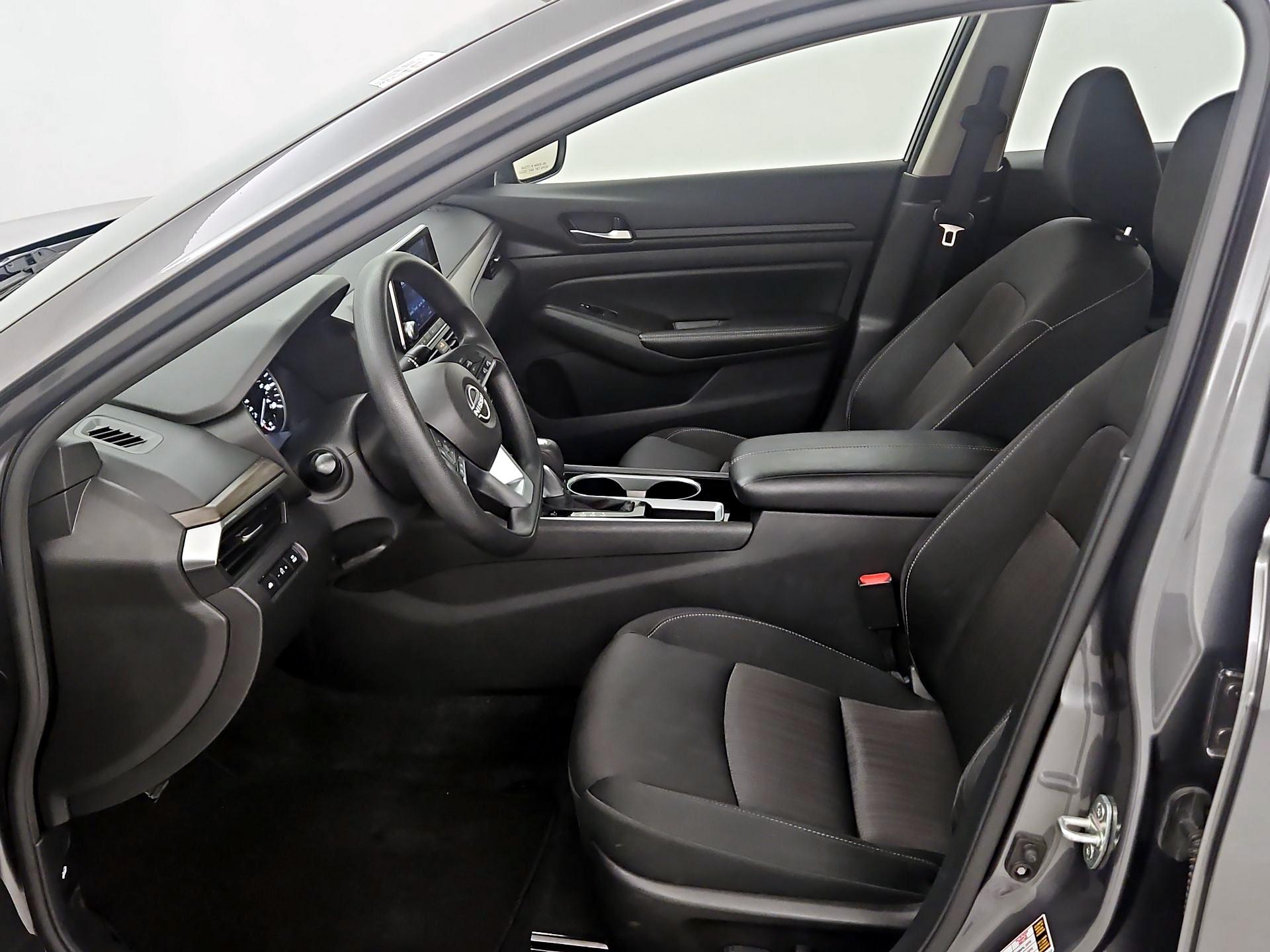 Thumbnail: 2024 Nissan Altima - 11