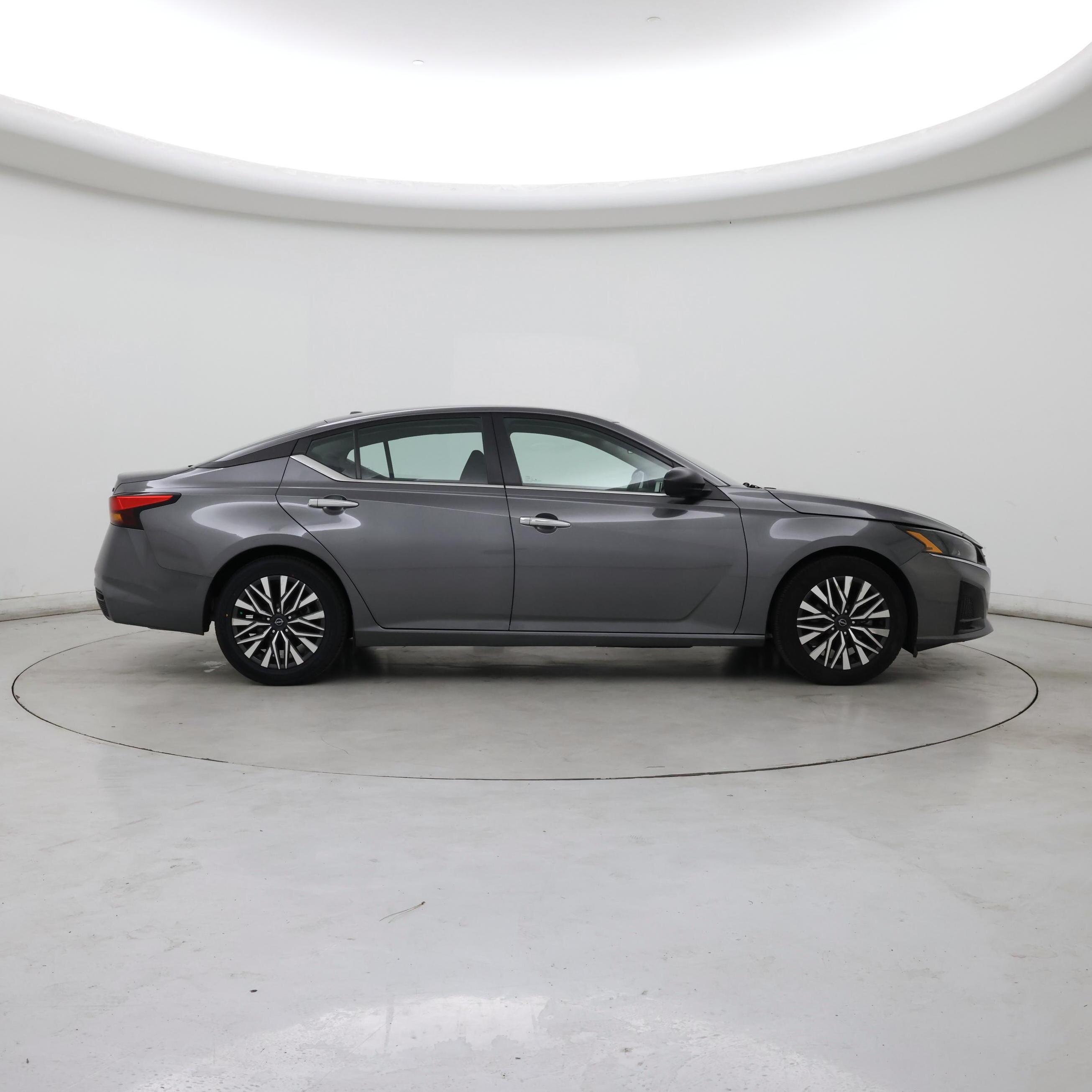 Thumbnail: 2024 Nissan Altima - 7