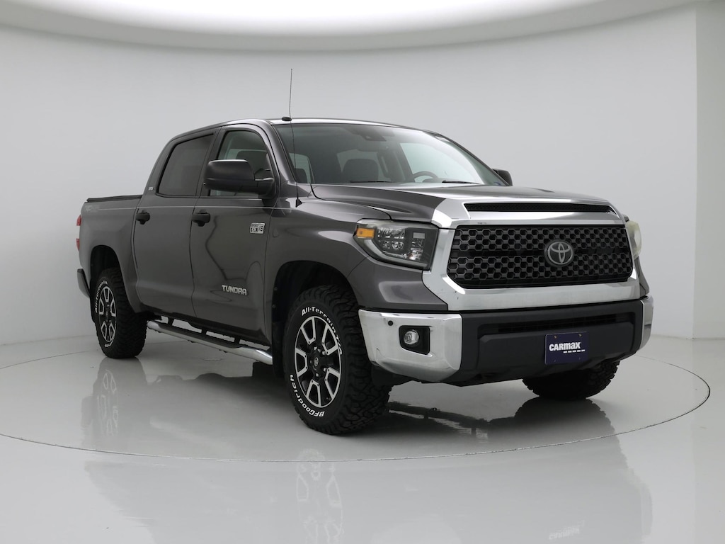 Toyota Tundra SR5 CrewMax 5.7L 4WD