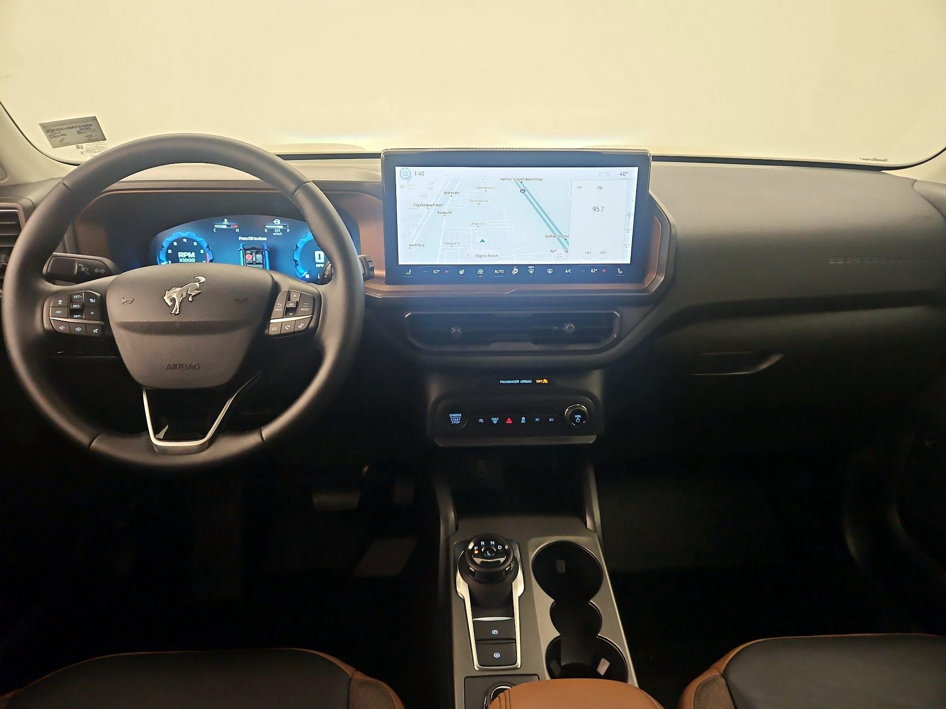 Thumbnail: 2025 Ford Bronco Sport - 9